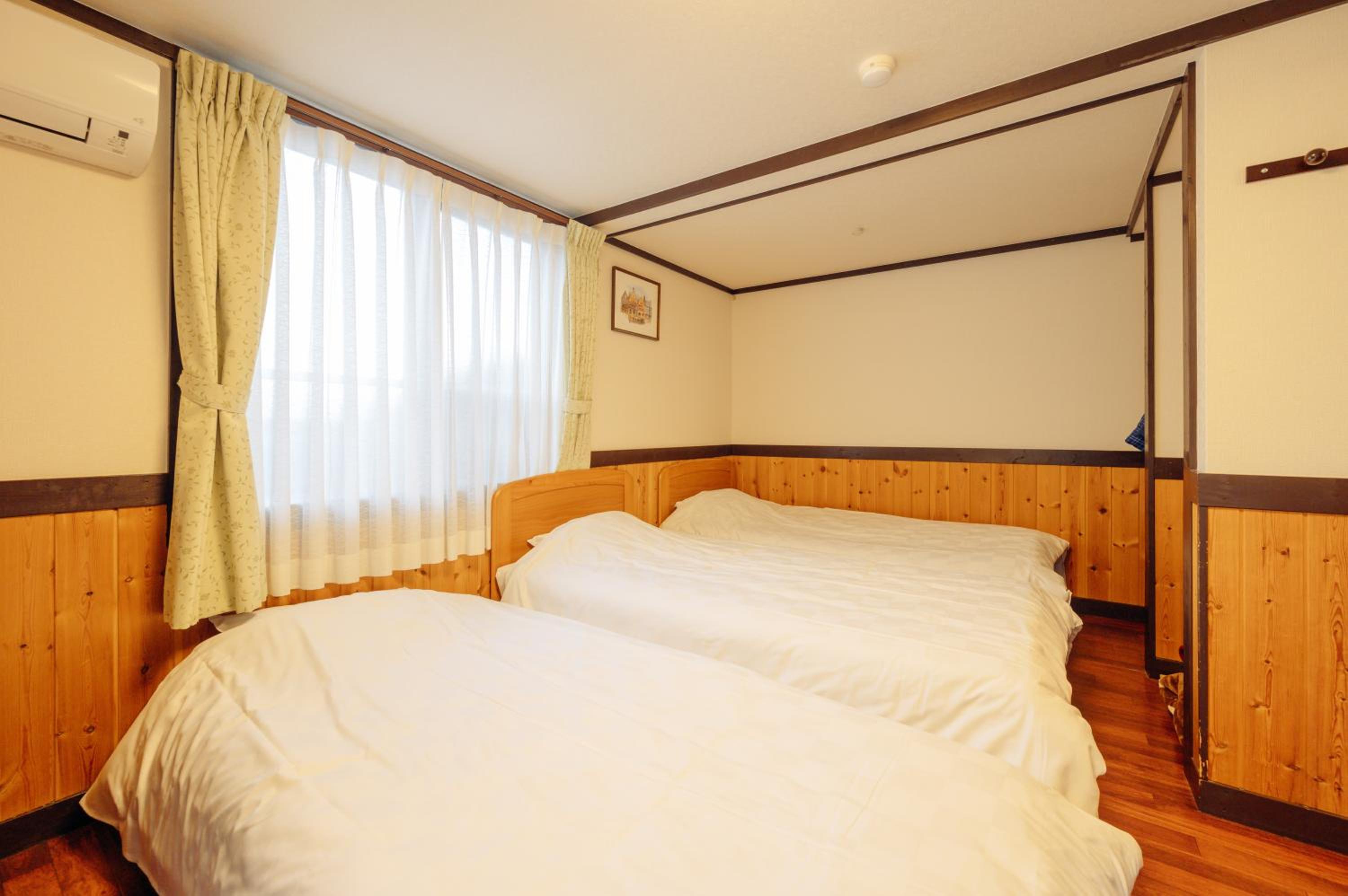 Basic Triple Room - Photo 4