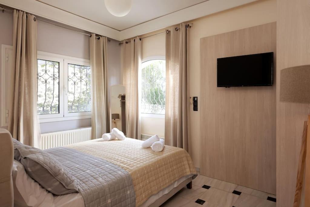 Villa with Sea View photo 1