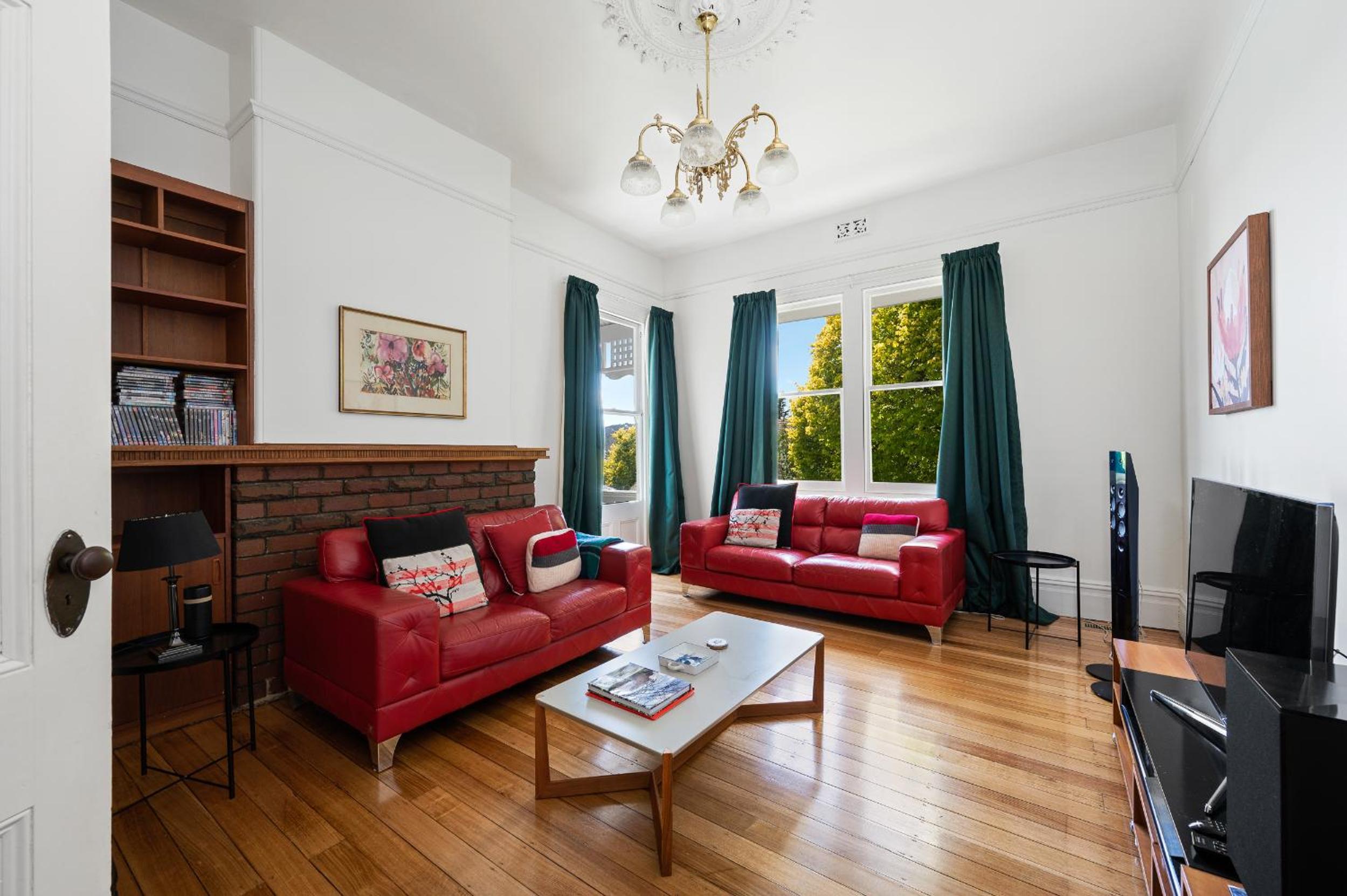 Three-Bedroom House photo 1