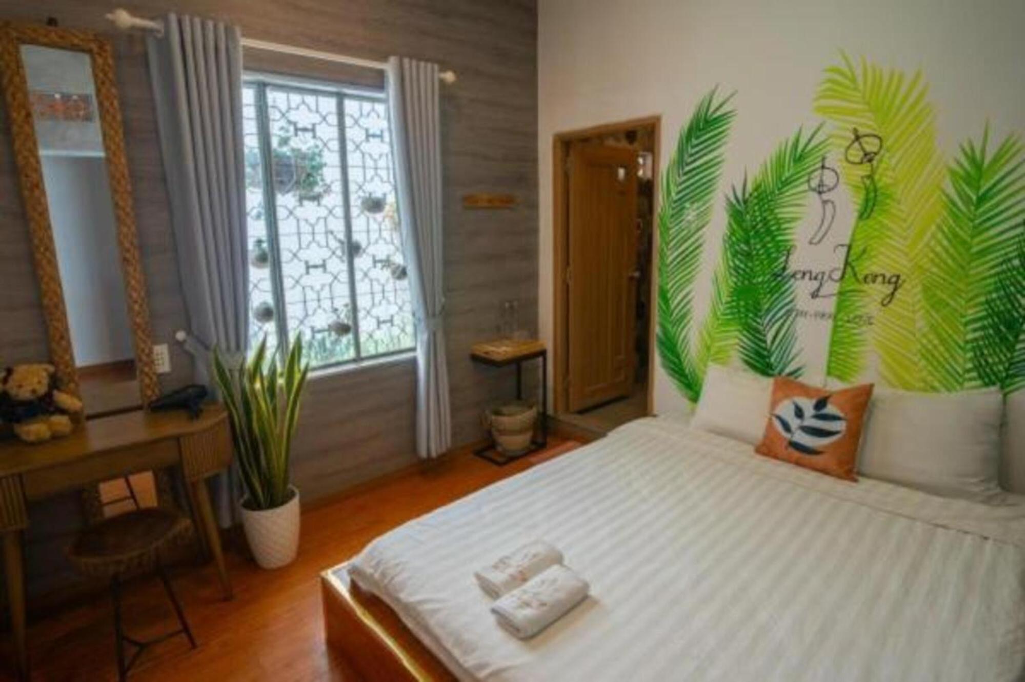 Double Room with Private Bathroom - Photo 9