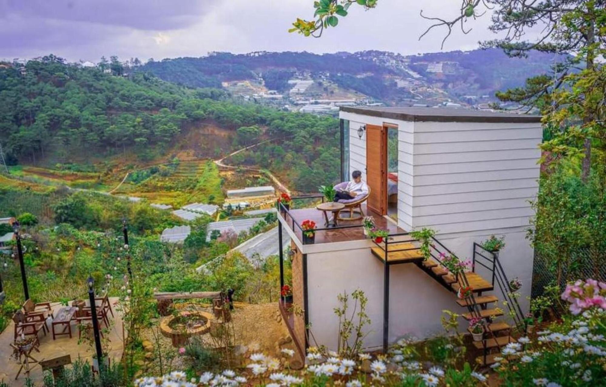 Suite with Mountain View - Photo 2