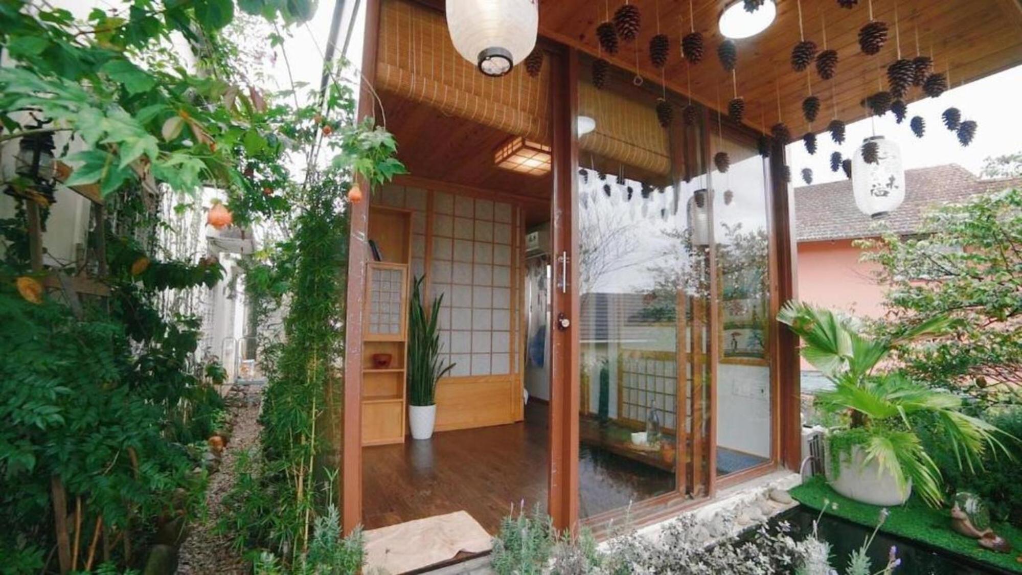 Double Room with Lake View - Photo 1