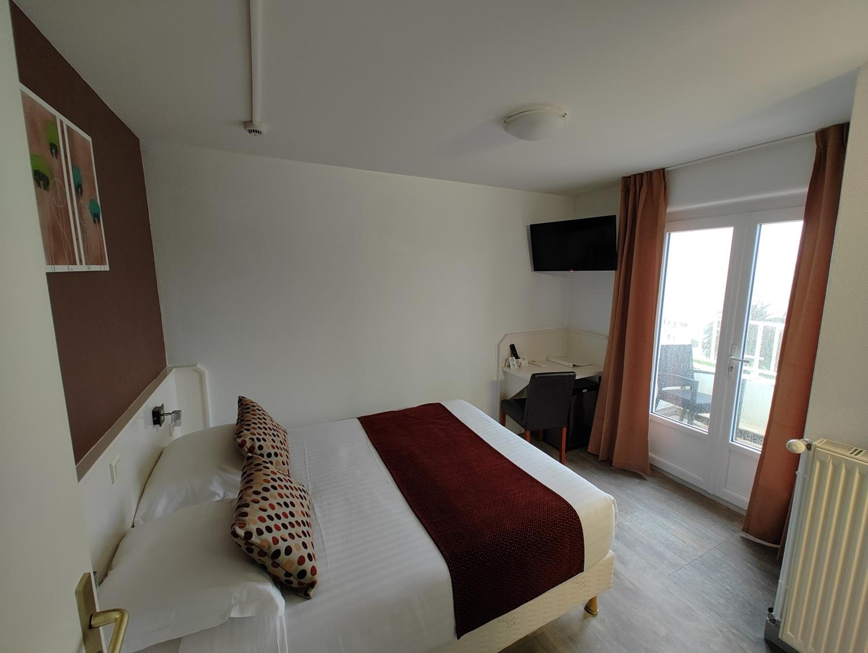 Small Double Room