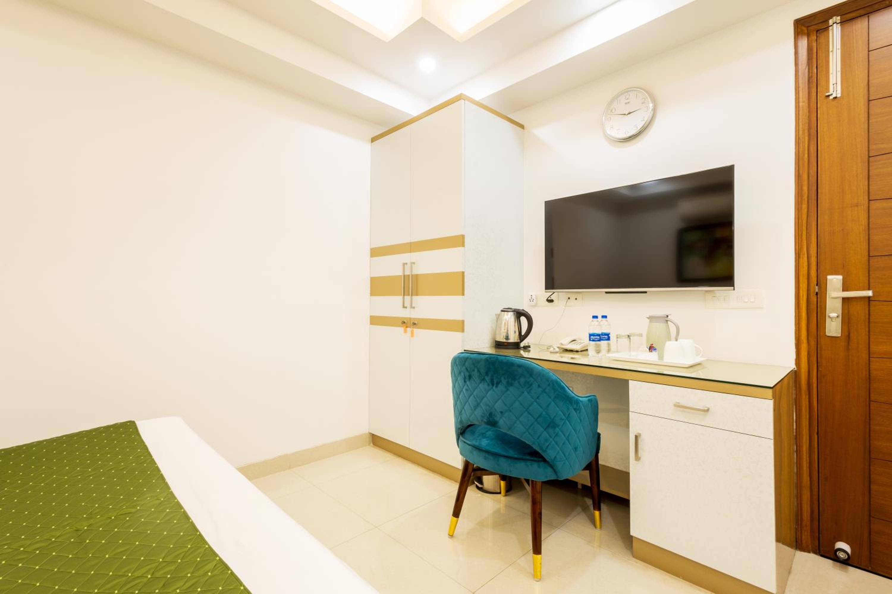 Deluxe Double Room With Balcony