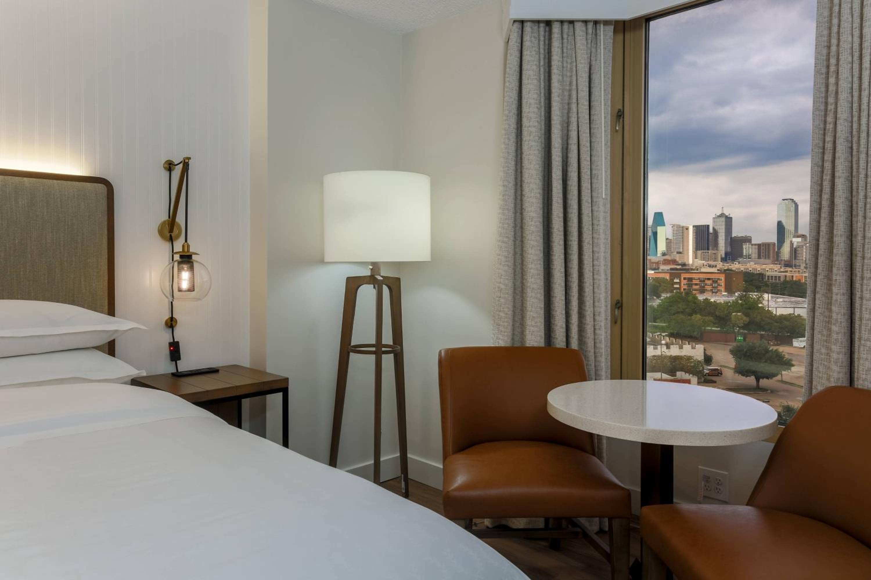 1 King &amp; Sofa bed, 1 Bedroom Suite, City view, Balcony - Photo 3