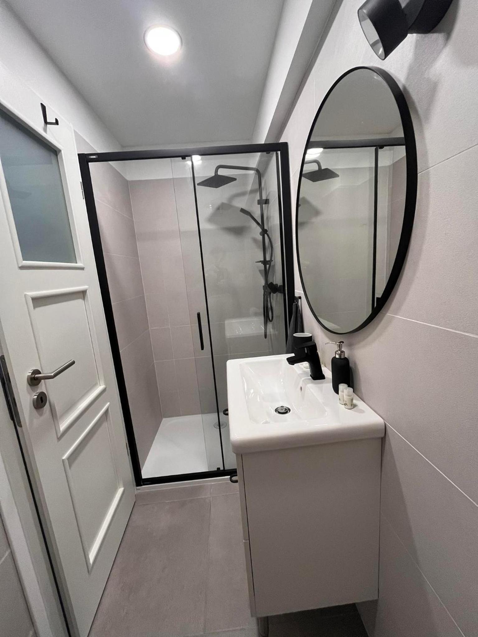 Deluxe Double Room with Two Double Beds photo 2