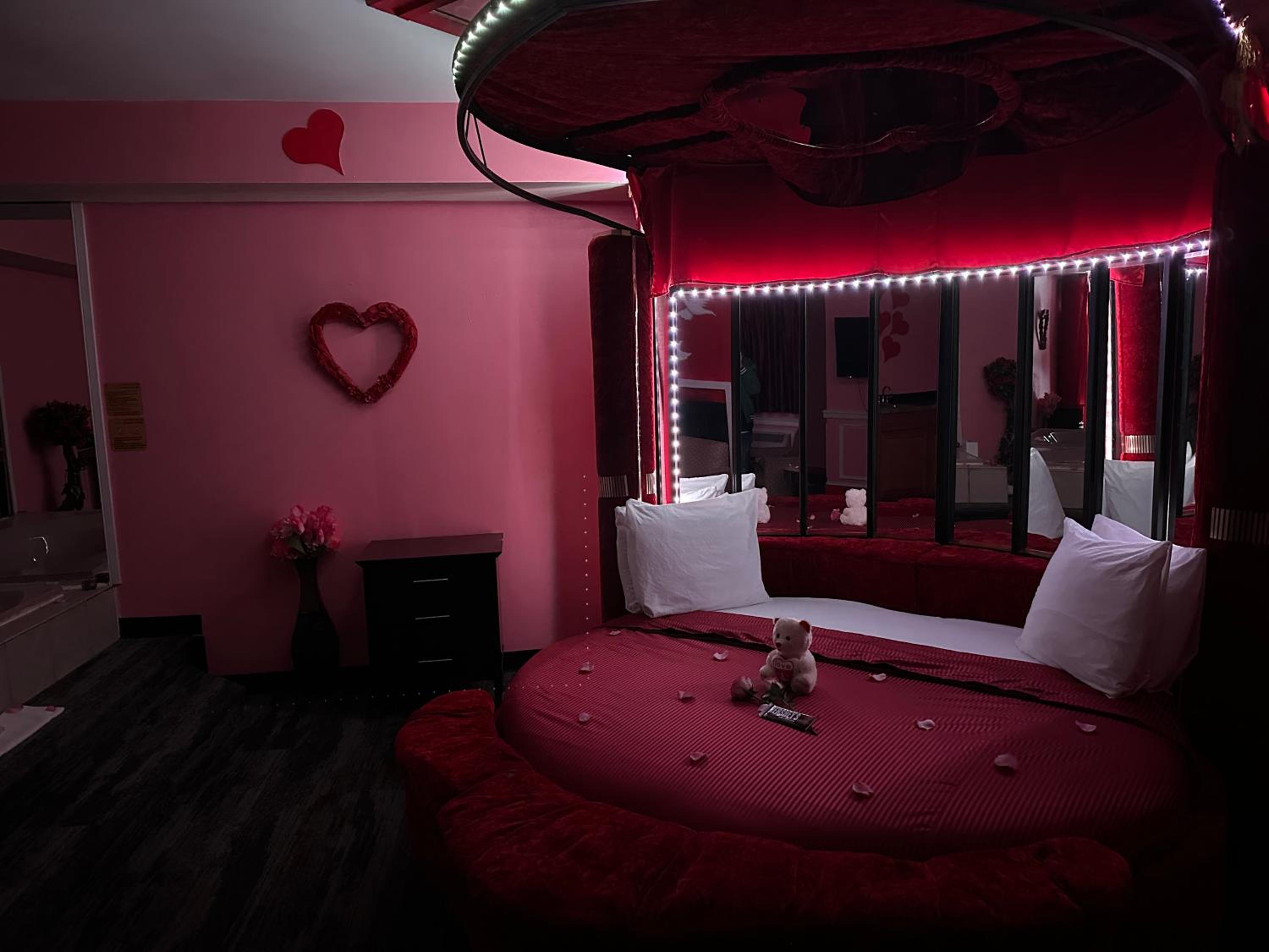 Superior Suite - Photo 4