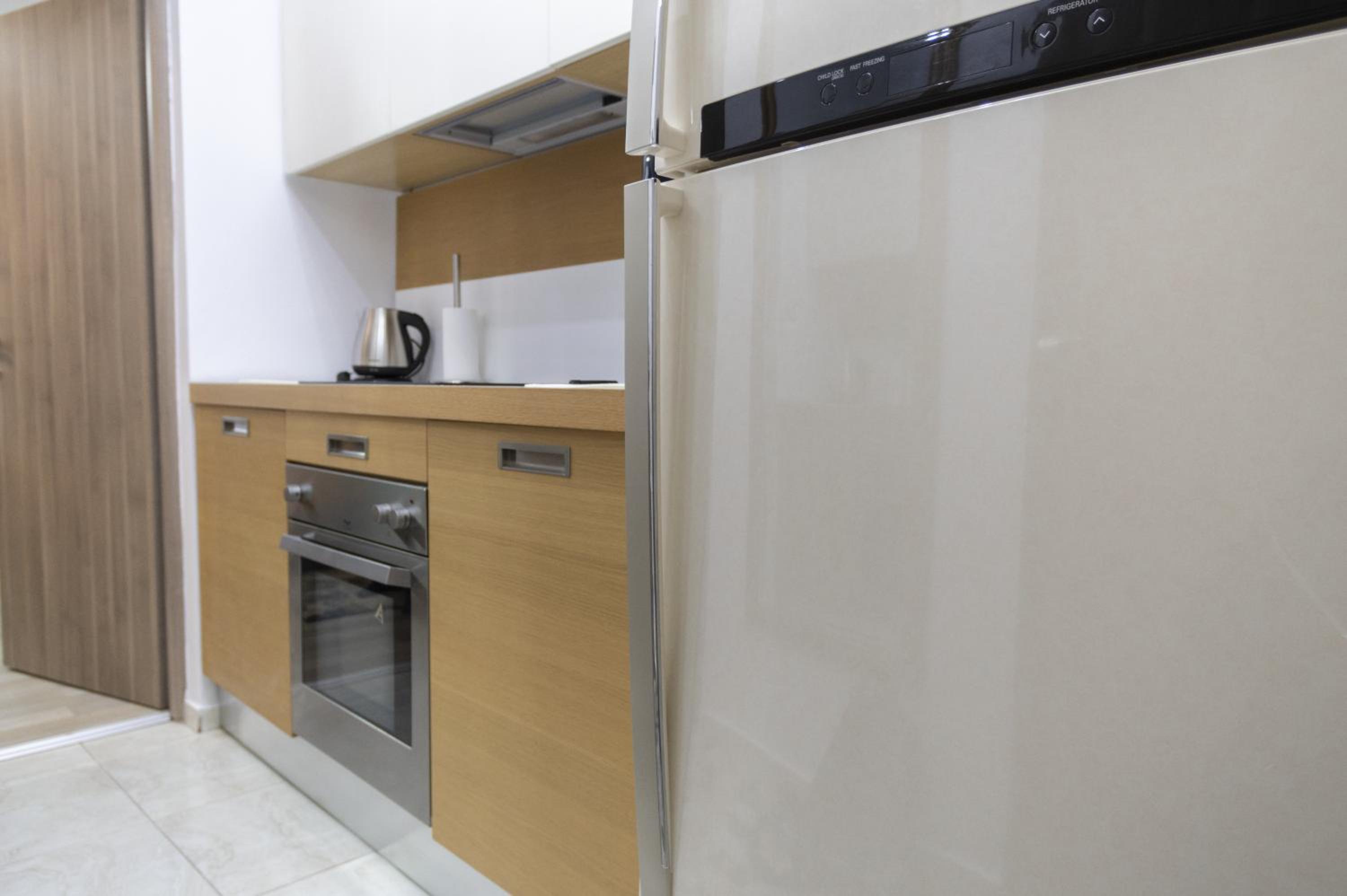 One-Bedroom Apartment - Photo 13