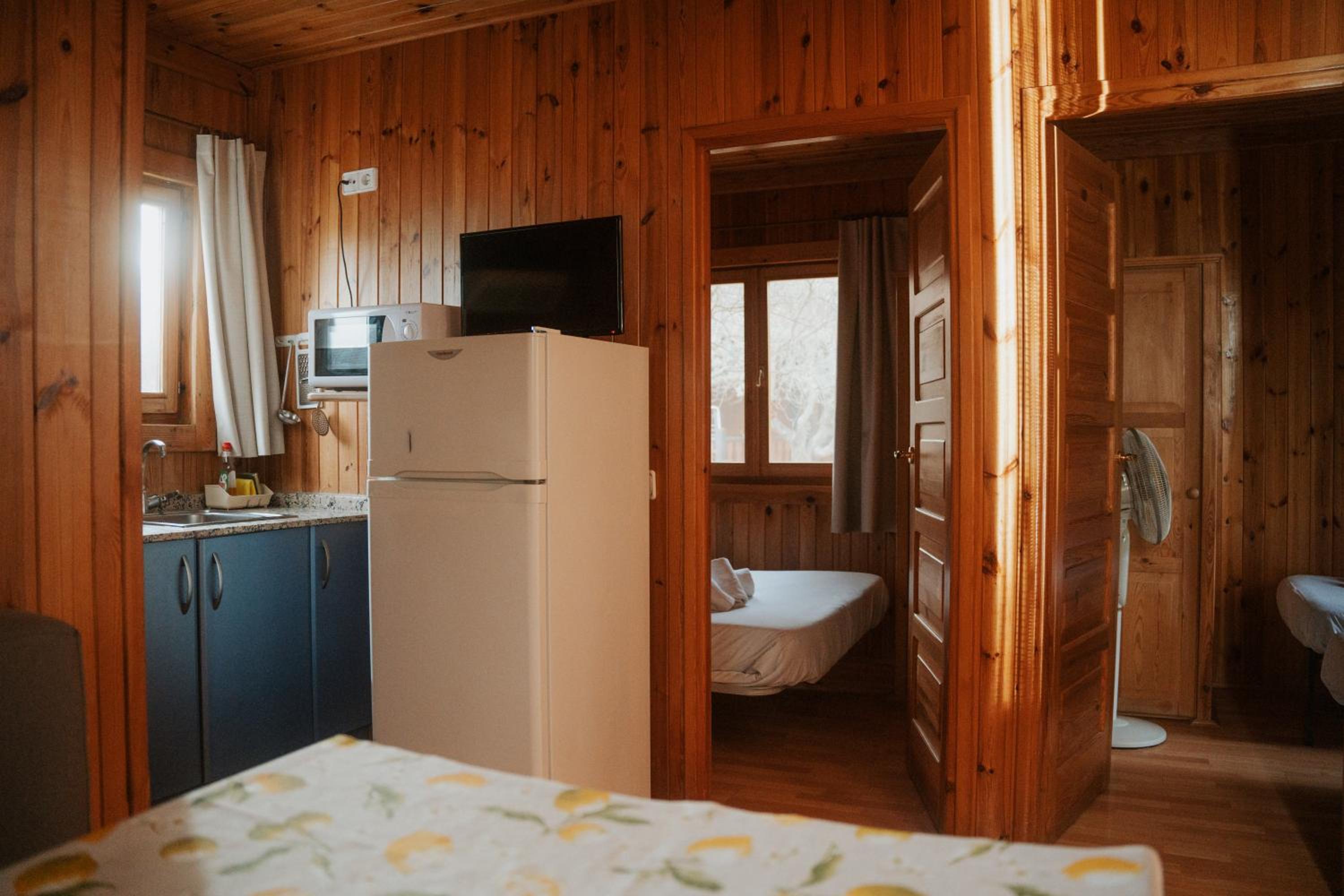 Bungalow - Photo 2
