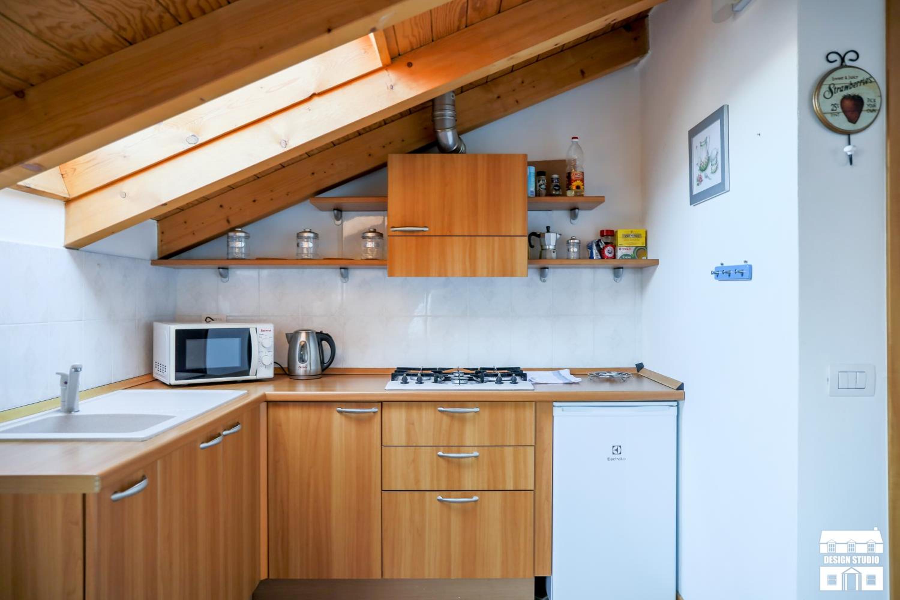One-Bedroom Apartment - Photo 13