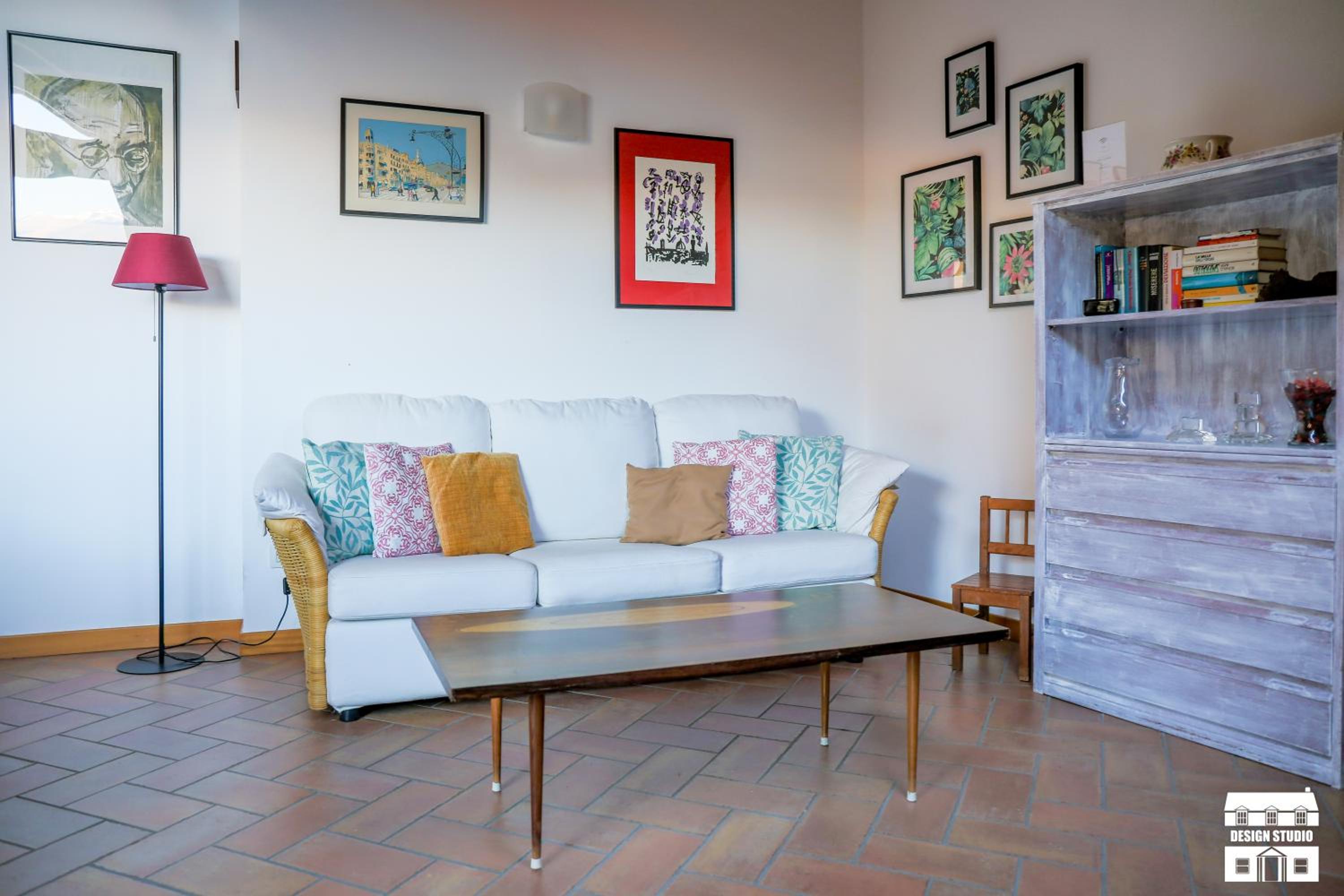 One-Bedroom Apartment - Photo 19
