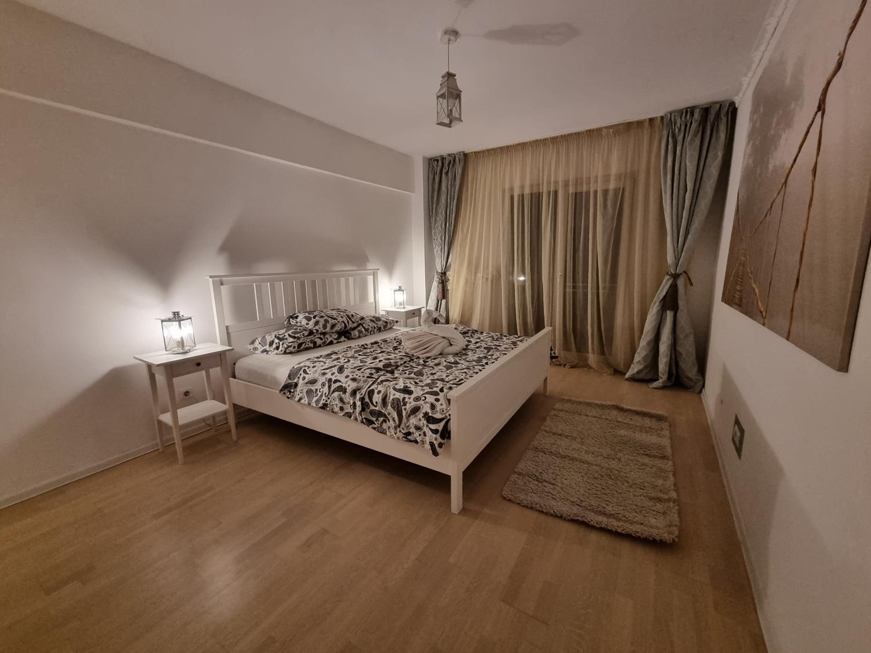 Two-Bedroom Apartment - Photo 14