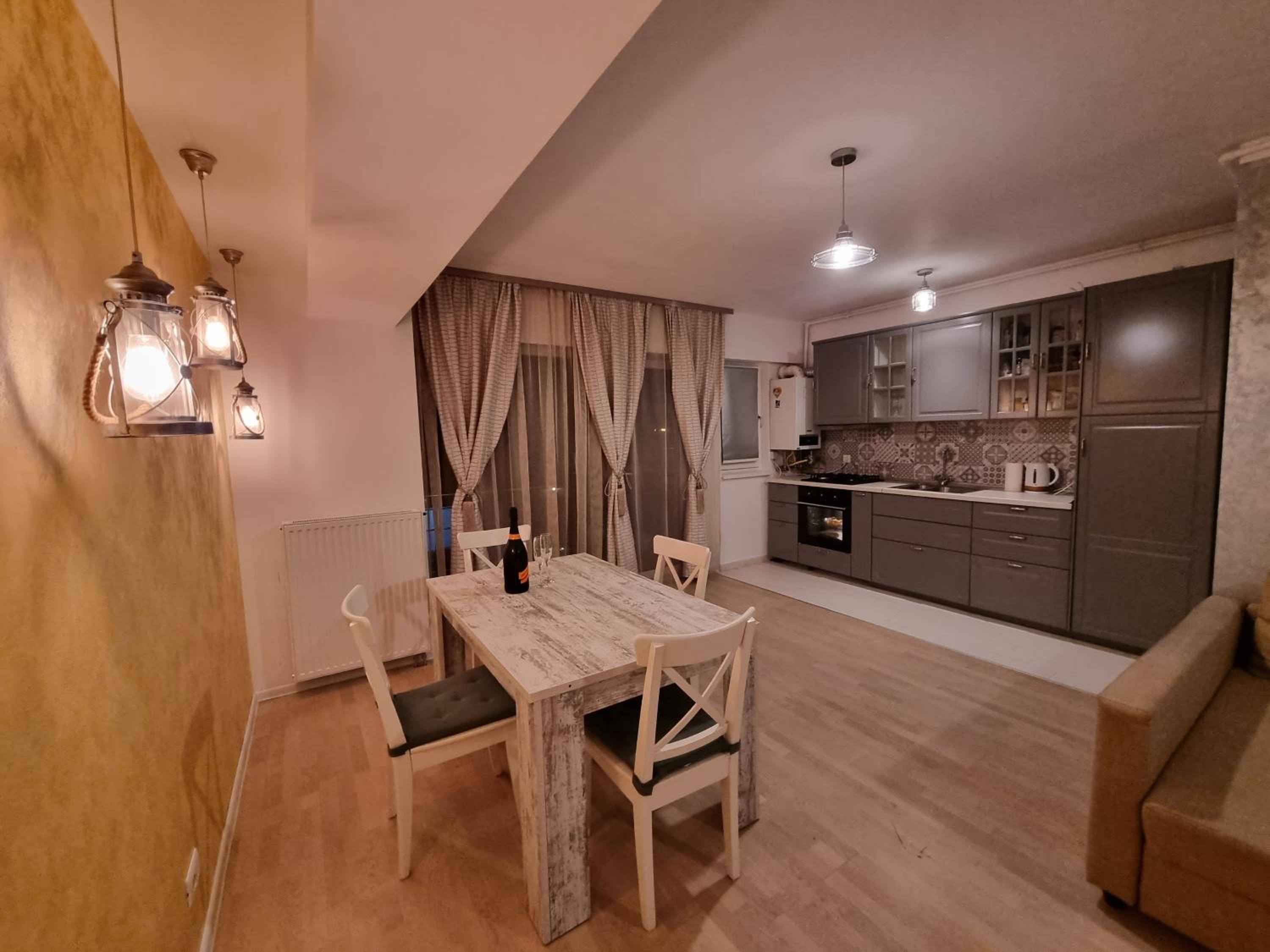Two-Bedroom Apartment - Photo 4