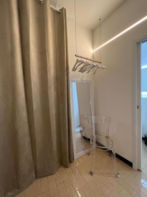 Two-Bedroom Apartment with Lake View photo 2