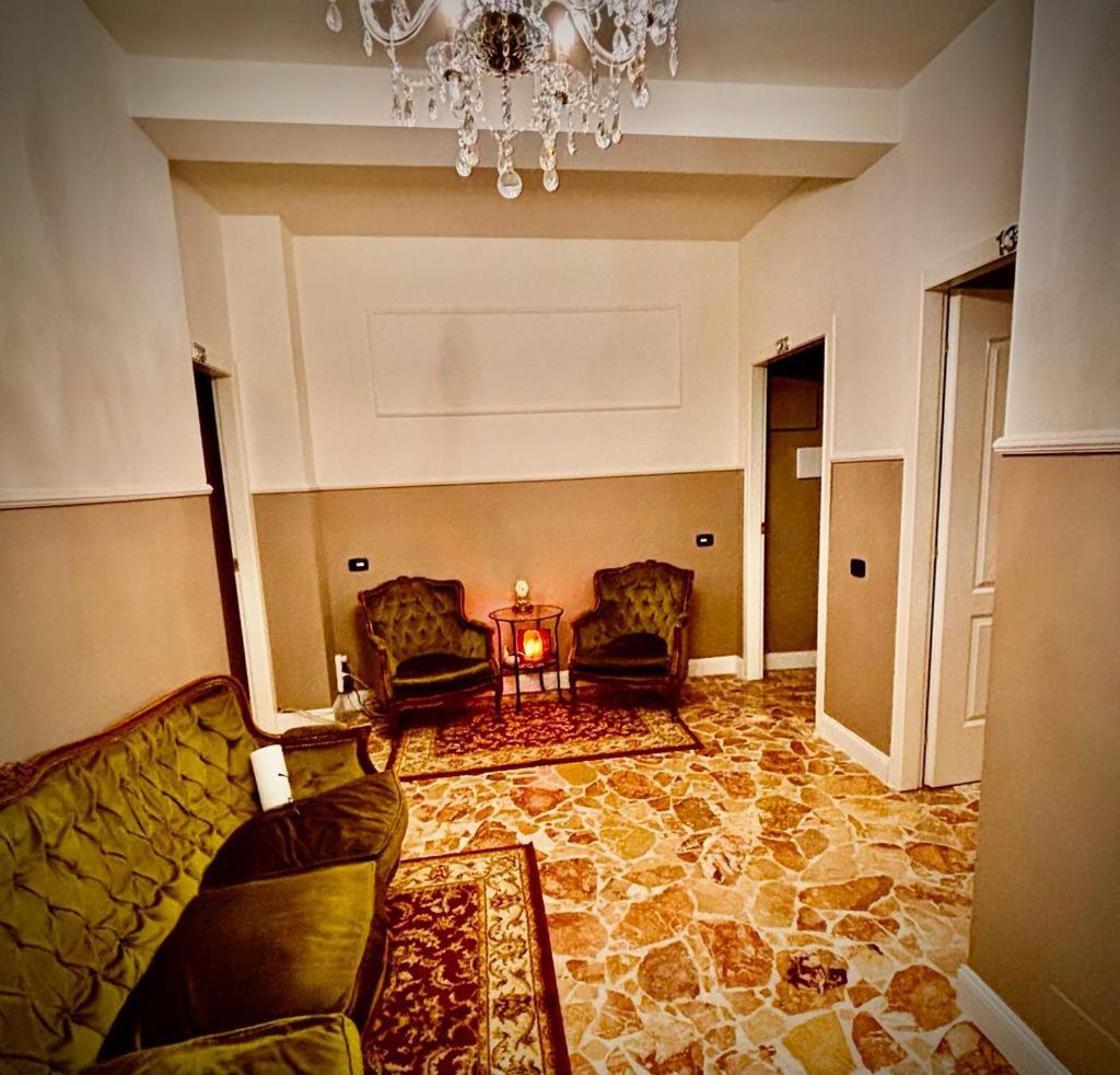Classic Quadruple Room