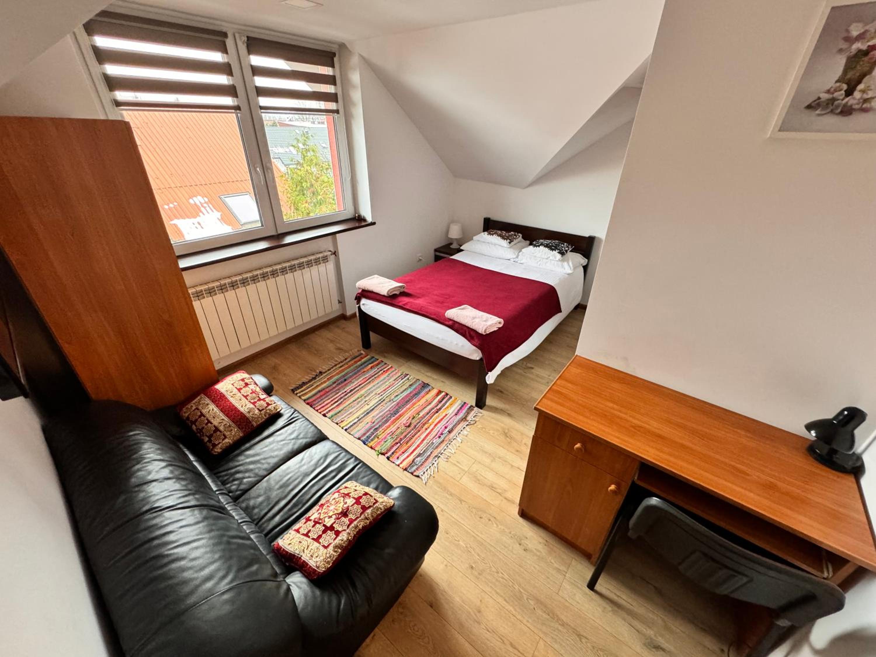 Double Room with Private Bathroom photo 1