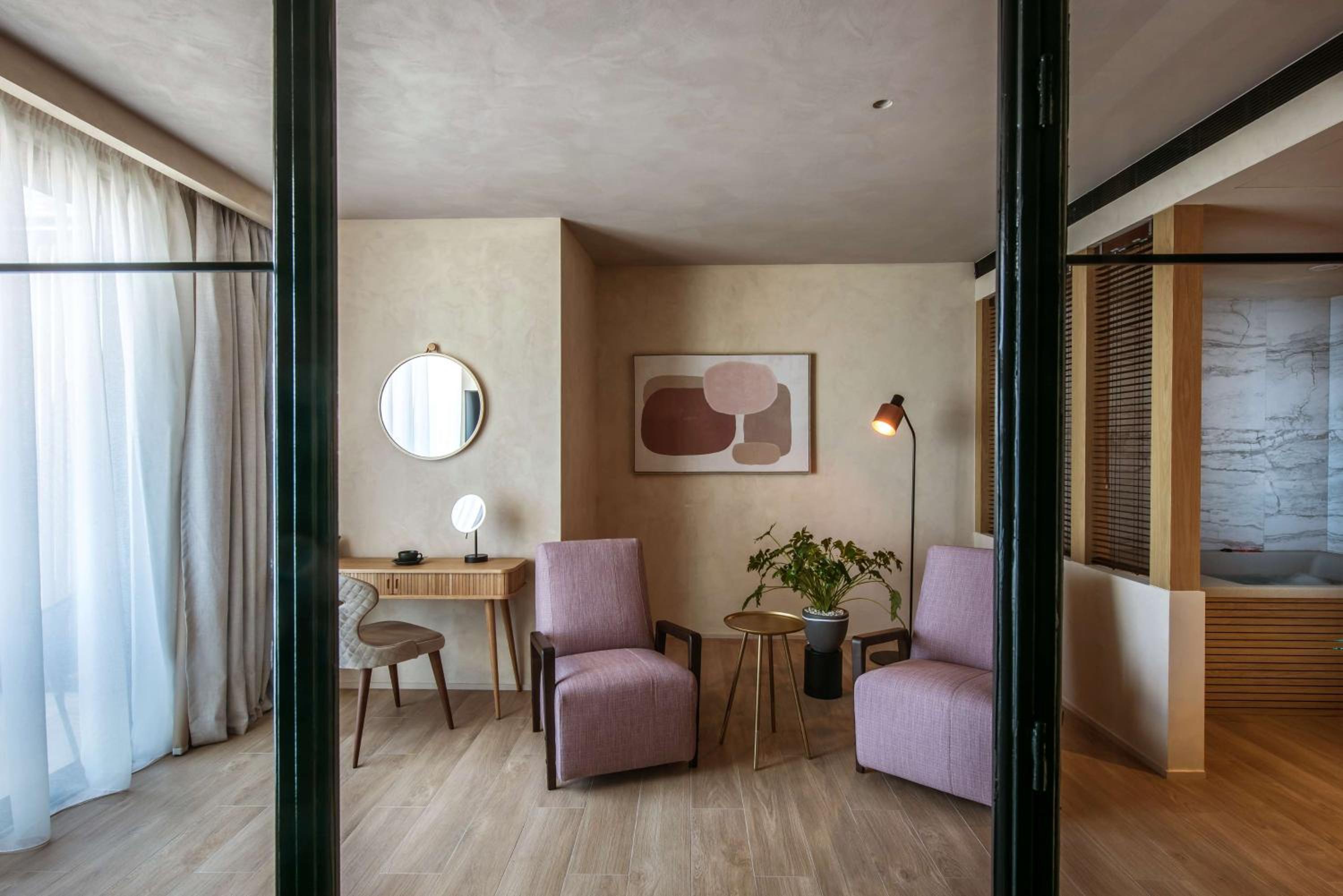 Excellence Two-Bedroom King Suite