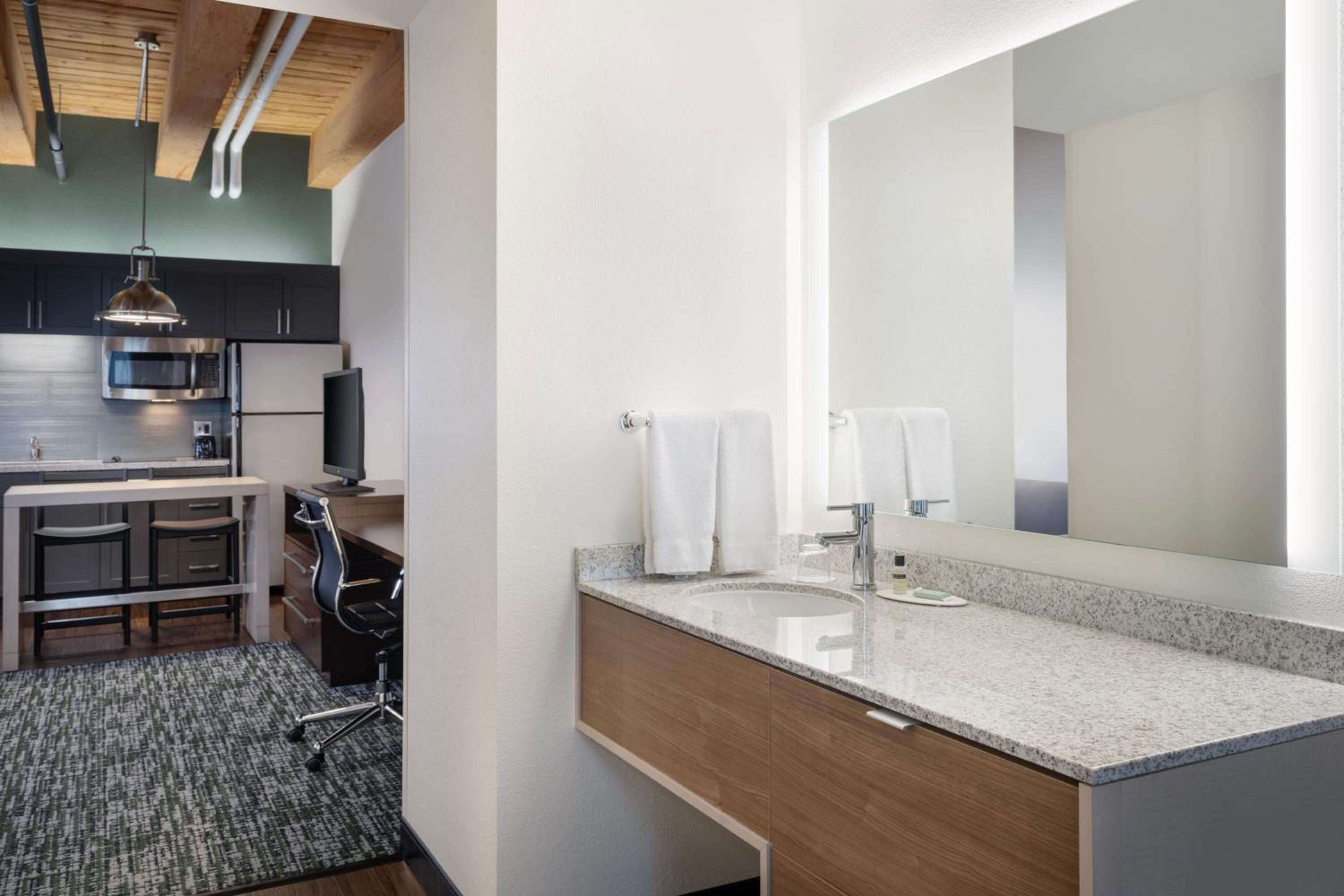 High Floor Studio Suite