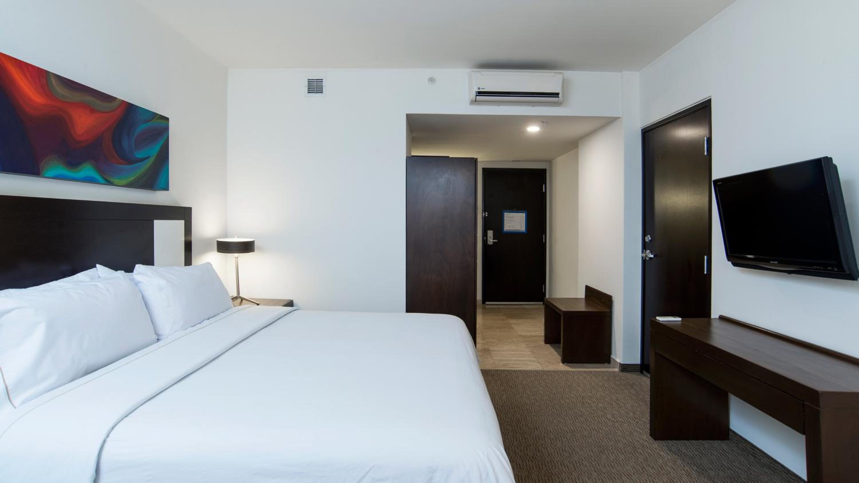 Standard King Room - Disability Access
