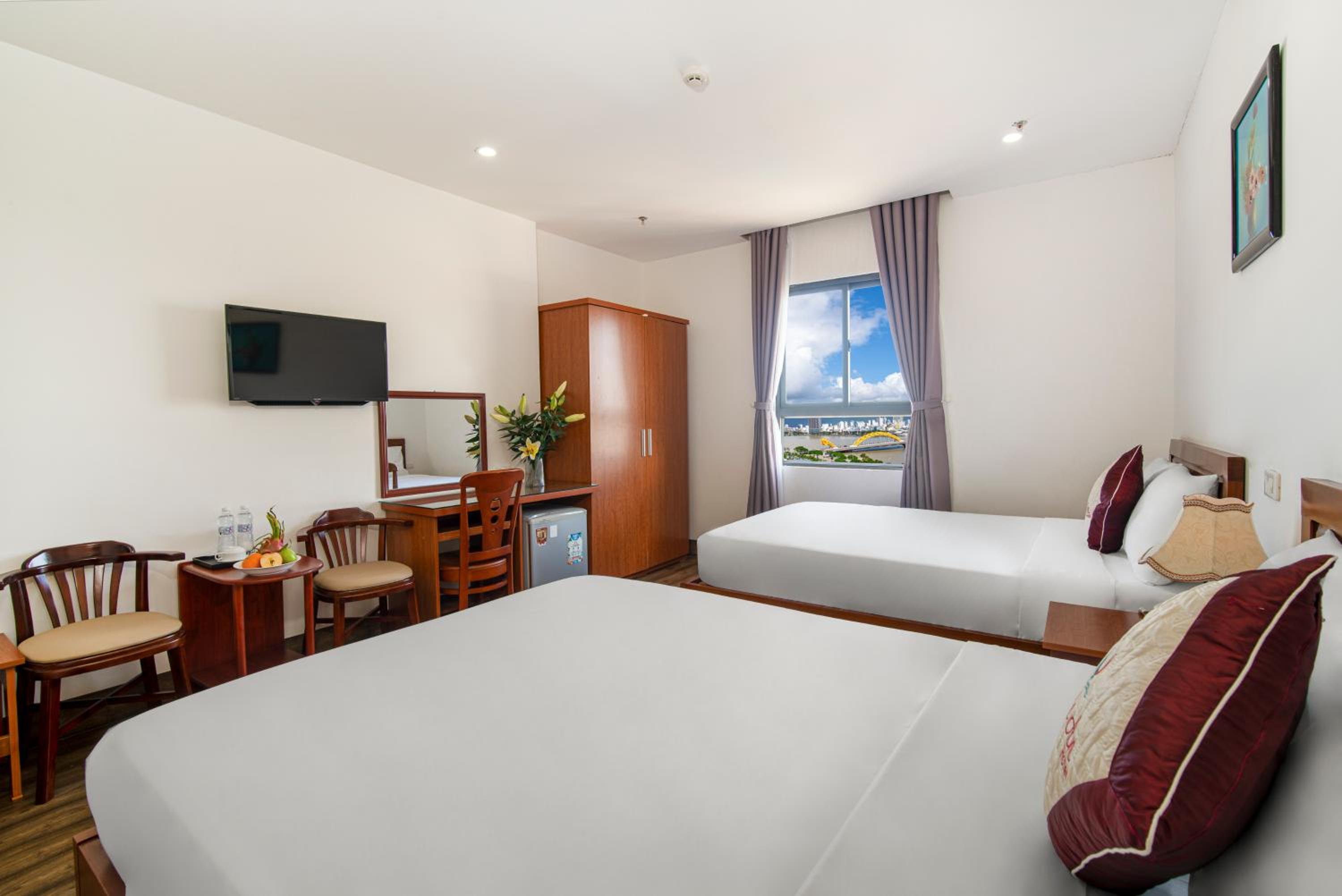 Triple Room with City View photo 2