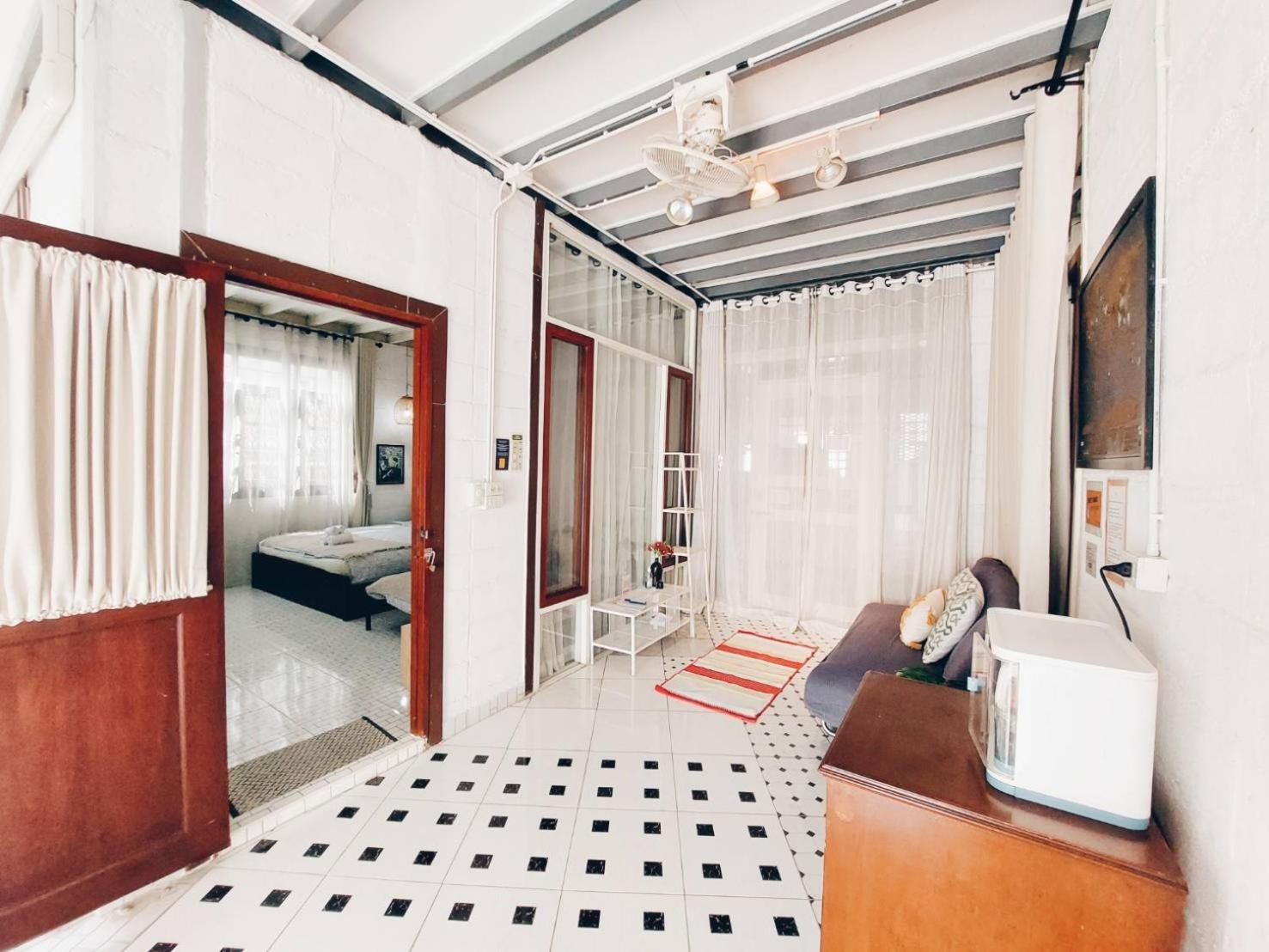 Double Room - Photo 30