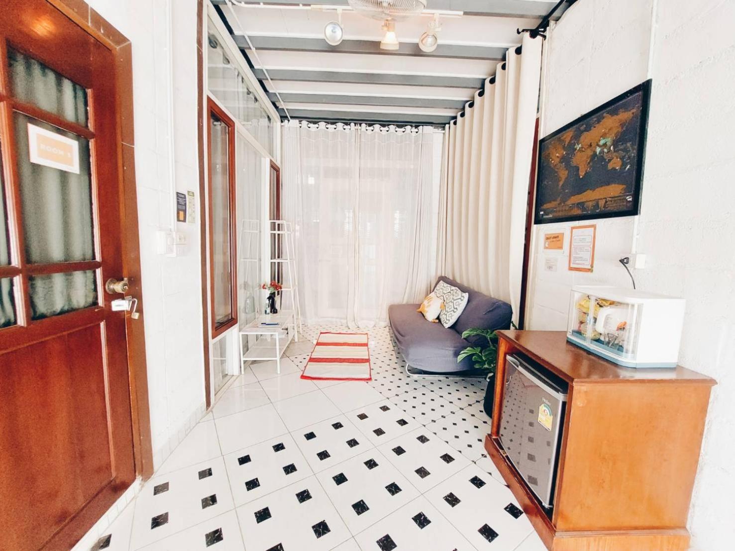 Double Room - Photo 34