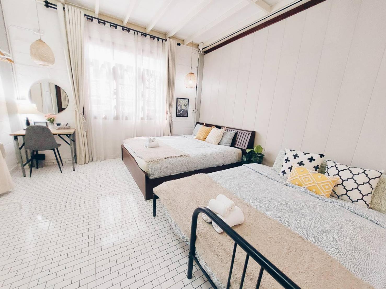 Double Room - Photo 15