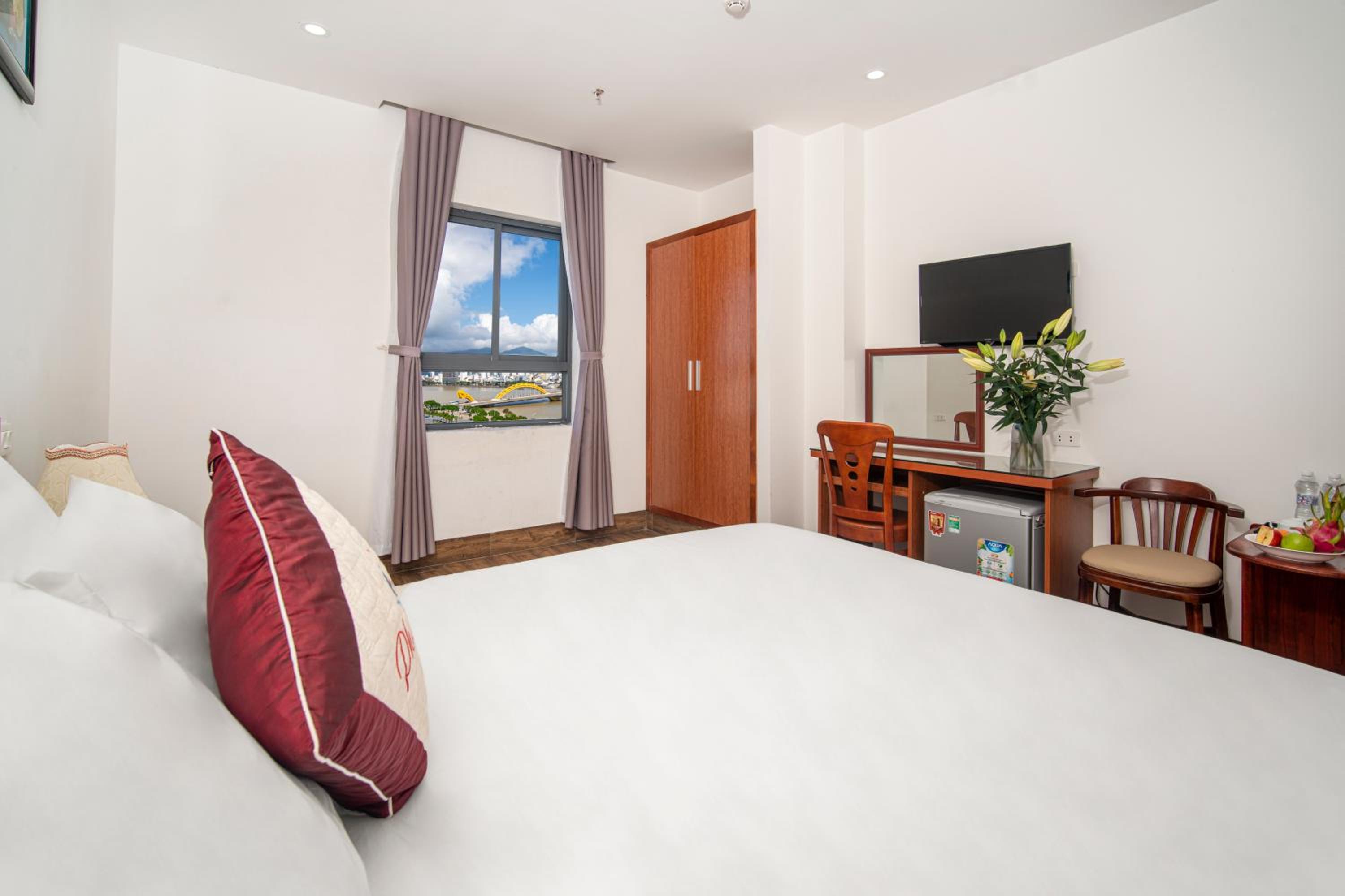 Superior King Room photo 2