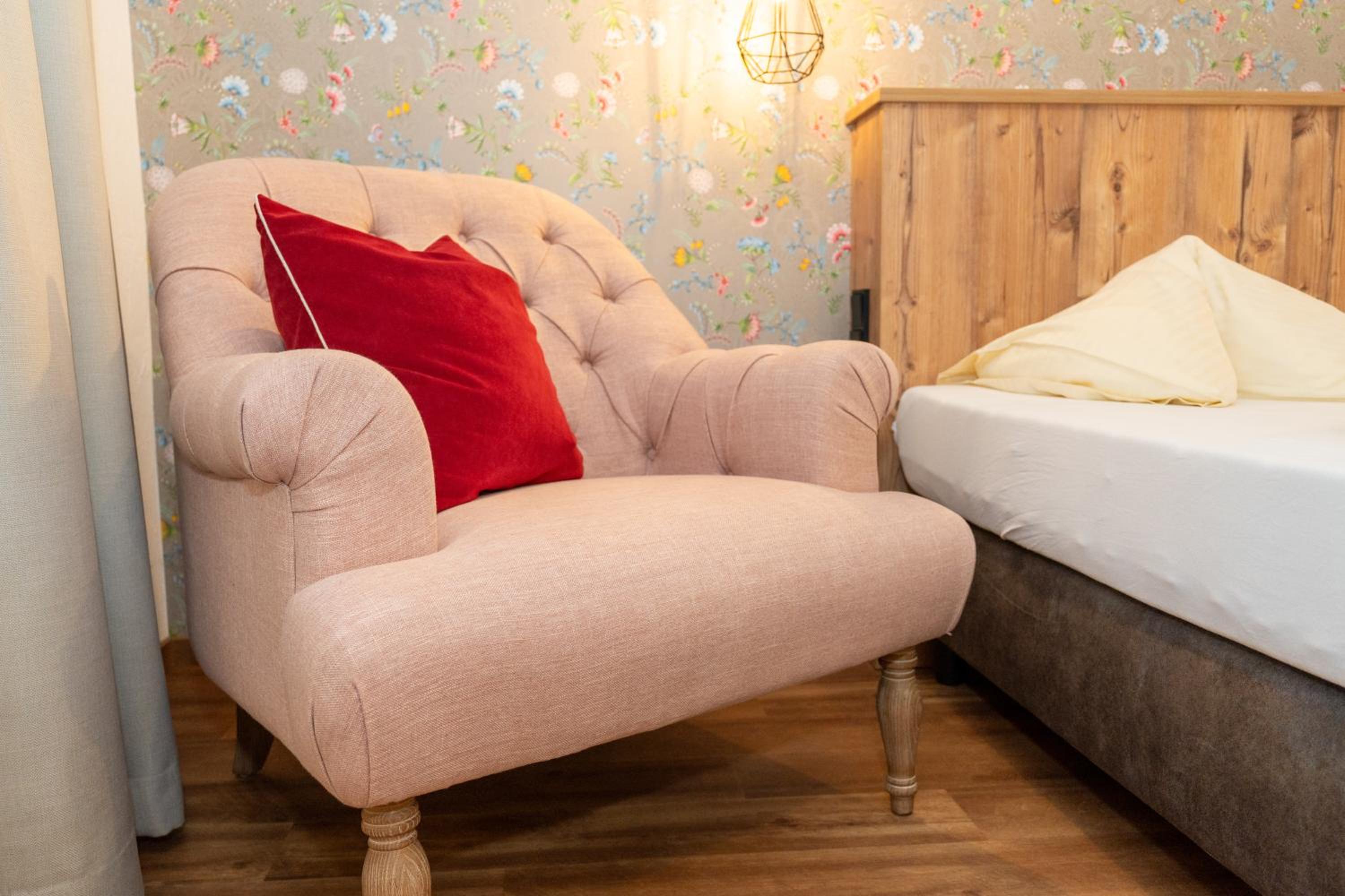 Double Room - Photo 7
