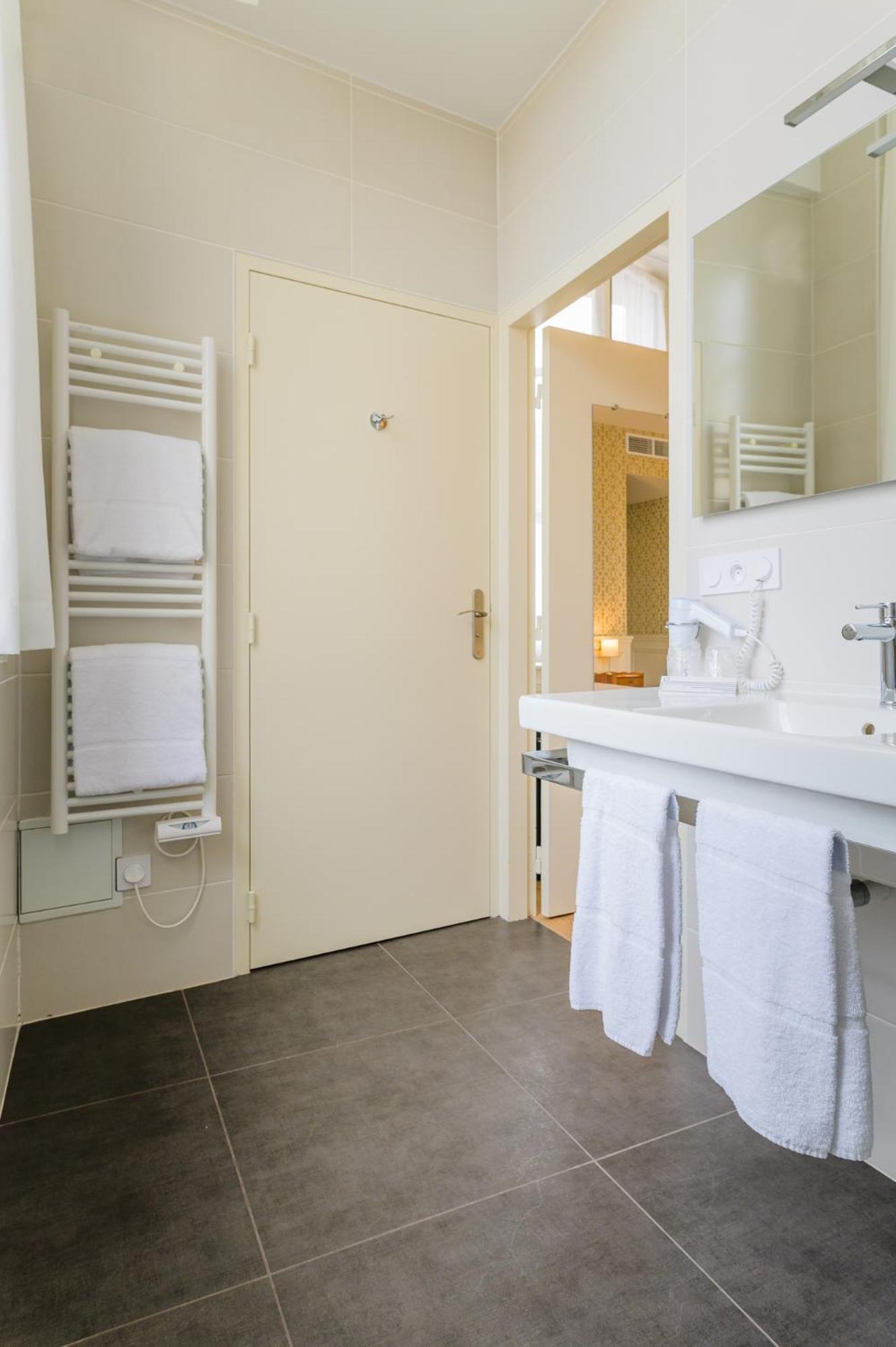 Comfort Double Room - Photo 6