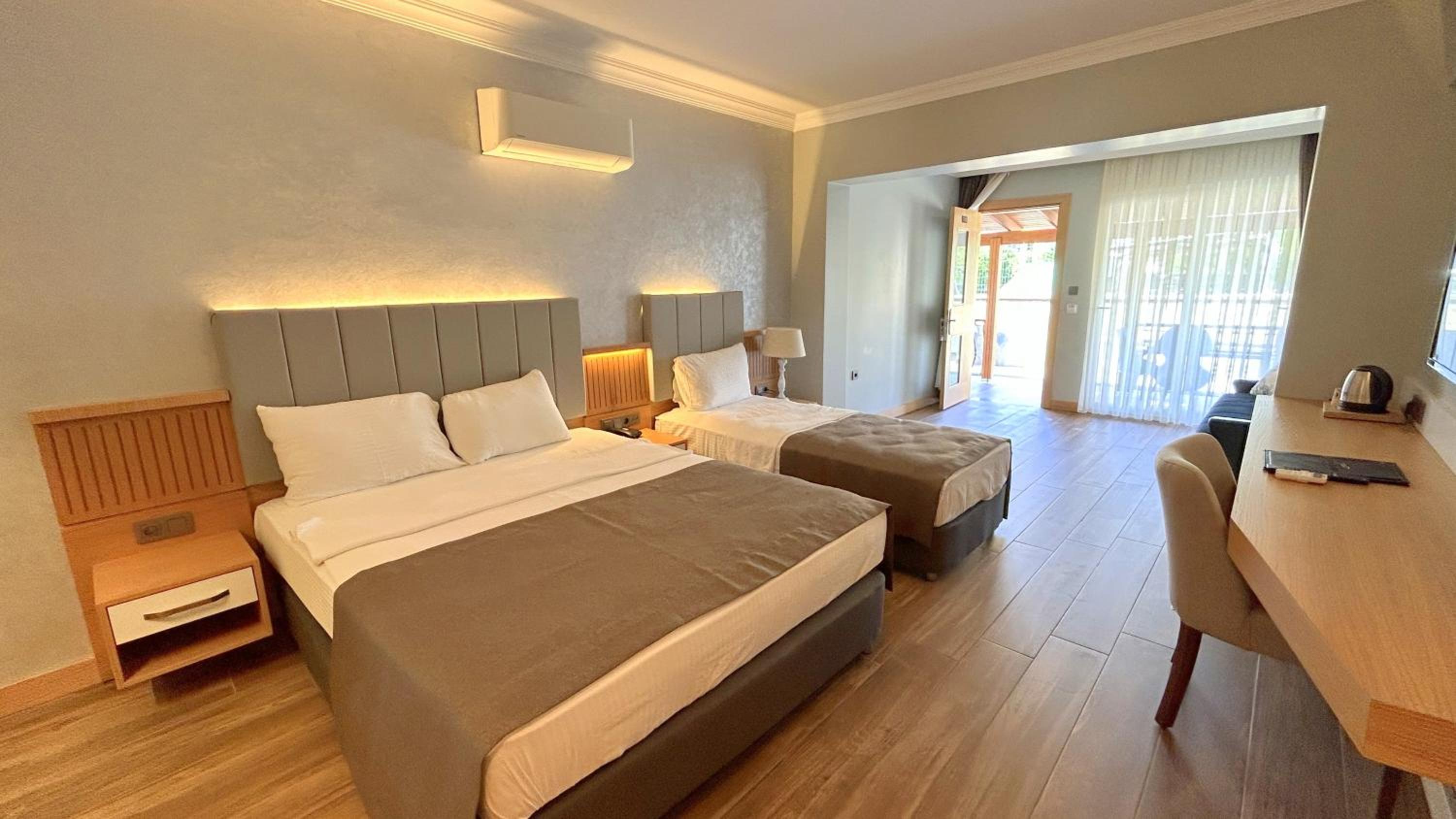 Superior Triple Room