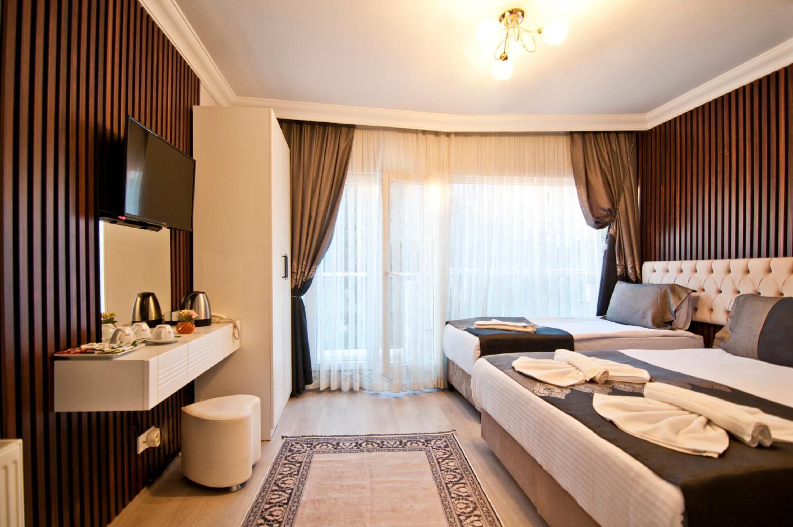 Standard Triple Room photo 2