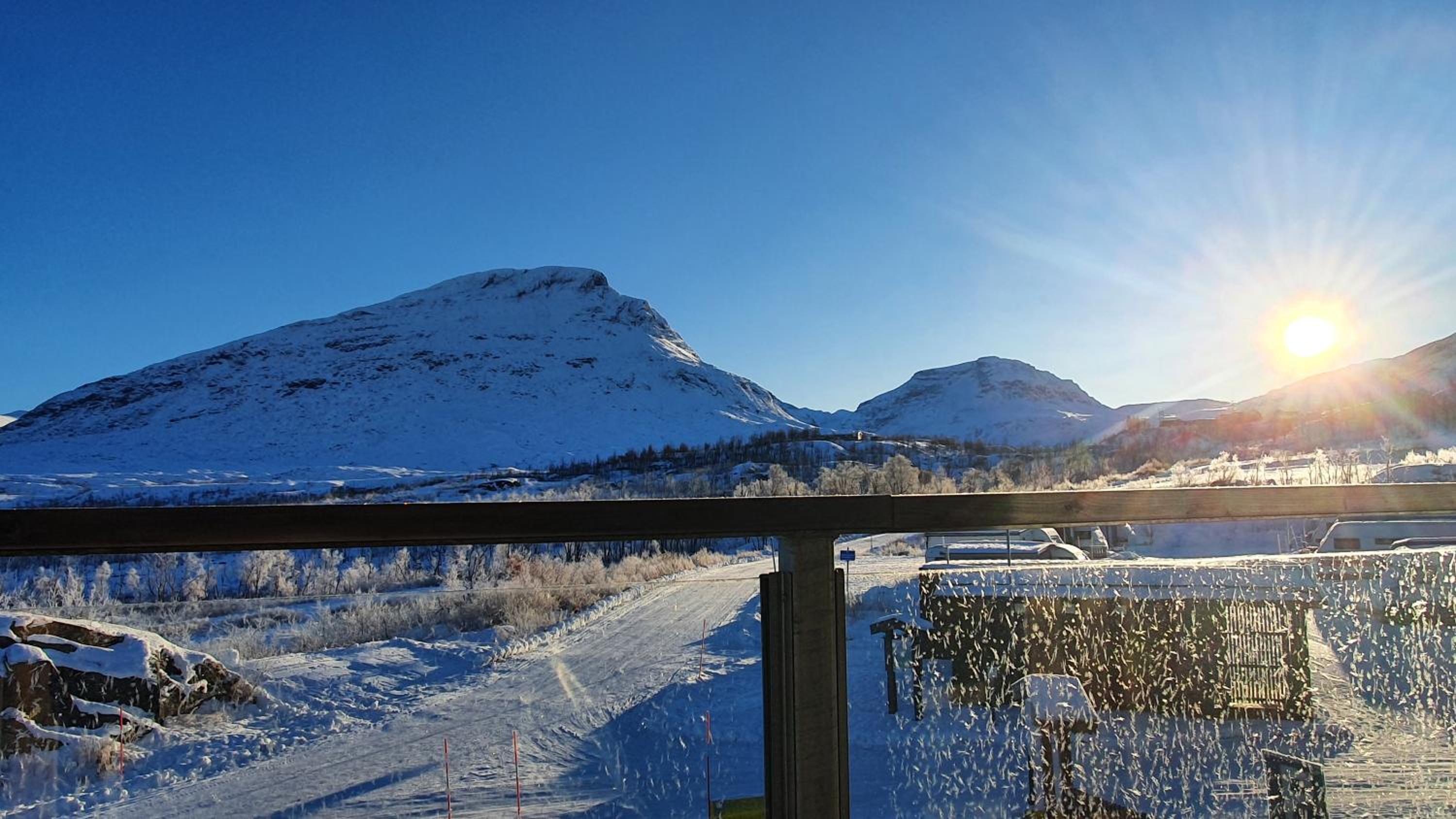 Apartment with Mountain View photo 3