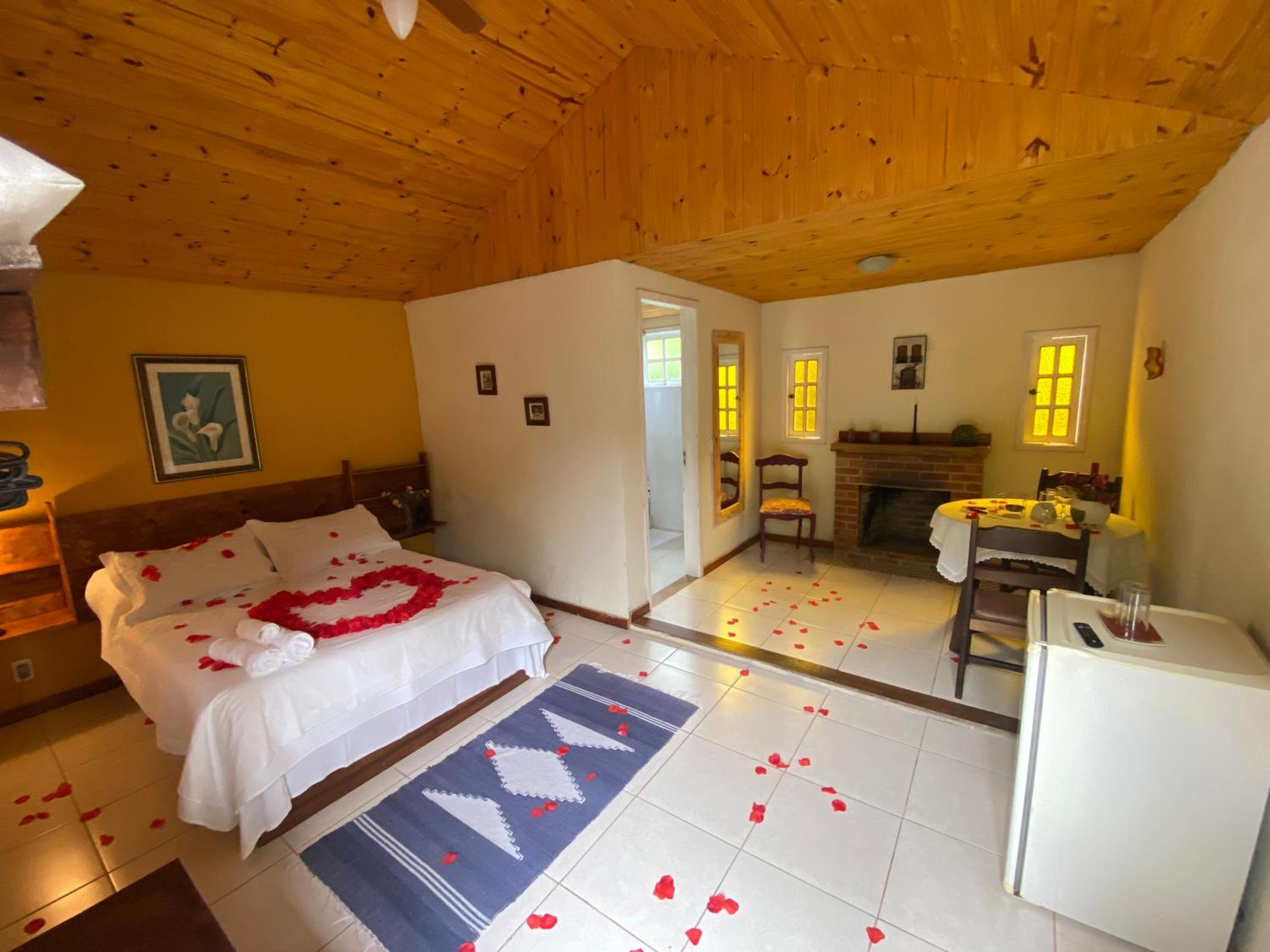Superior Chalet - Photo 3