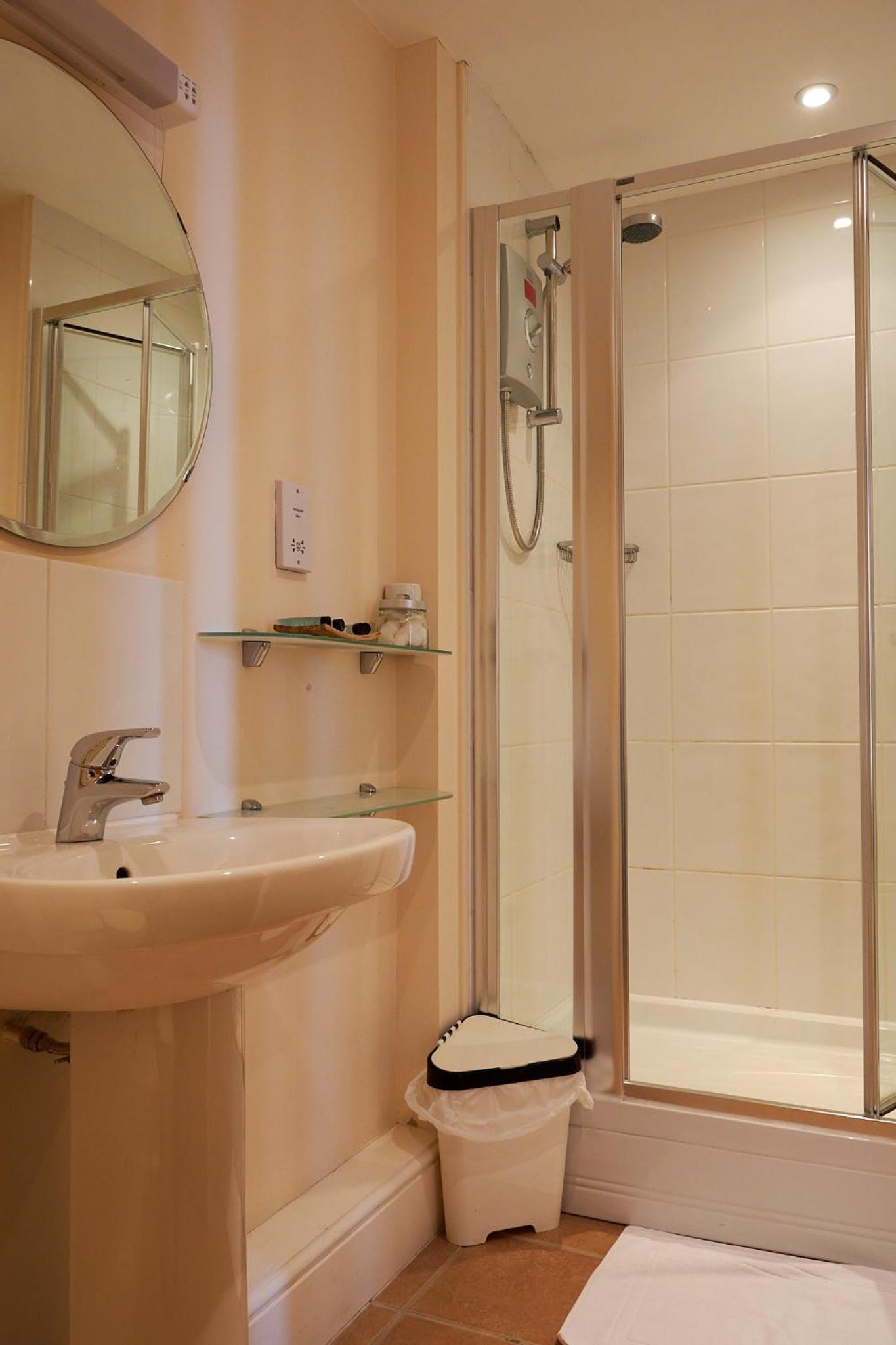 Standard Double or Twin Room with Sea View photo 2