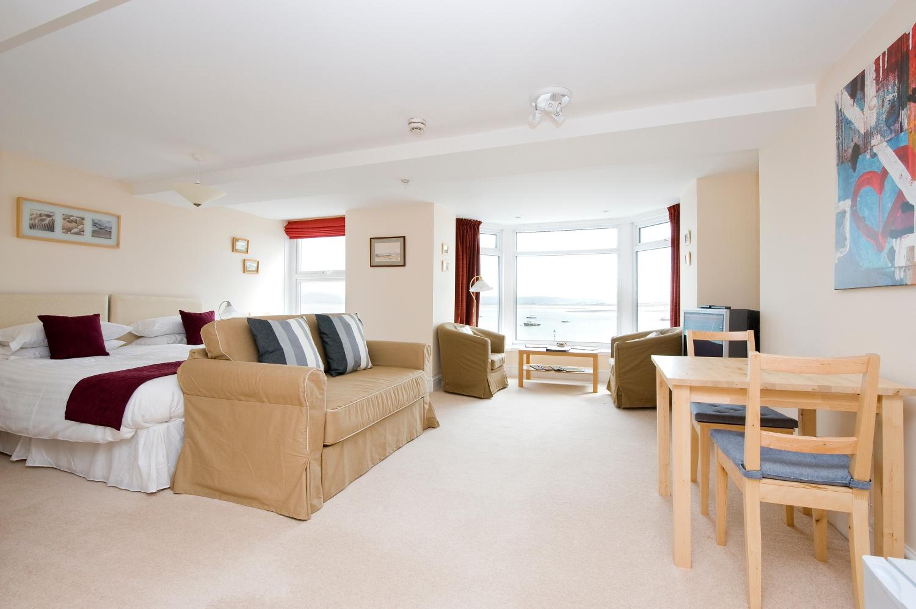 Deluxe Double or Twin Room with Sea View