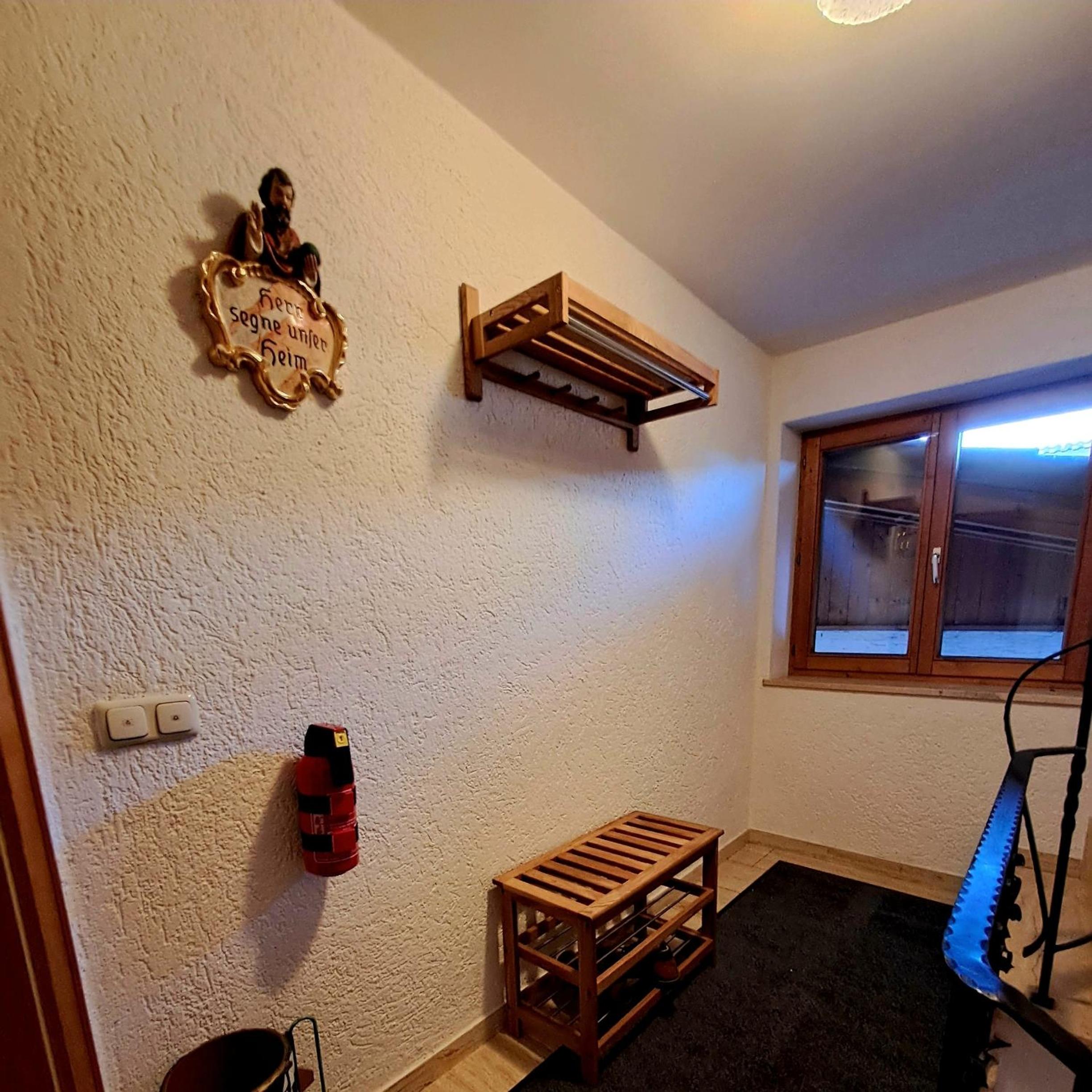 One-Bedroom Apartment photo 3