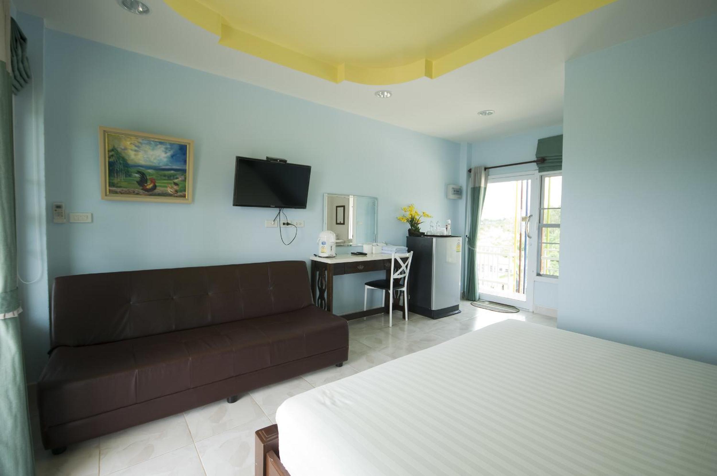 Double Room with Mountain View - Photo 5
