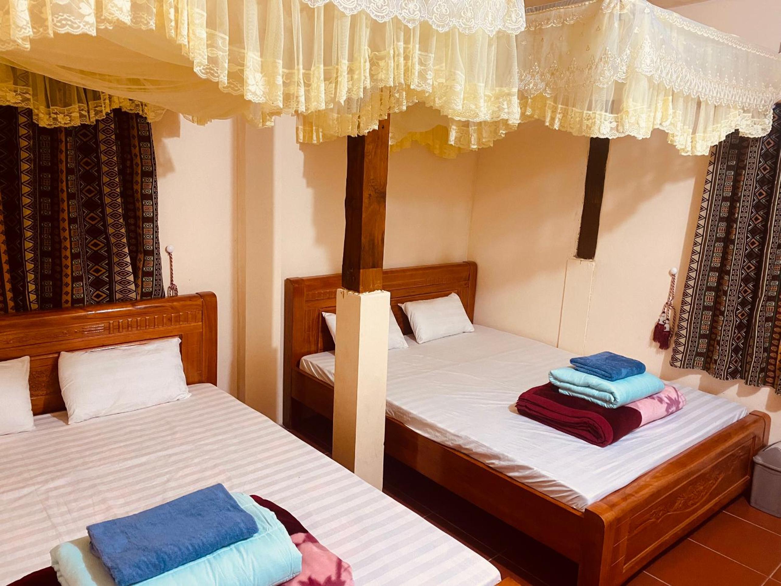 Double Room with Shared Toilet photo 3