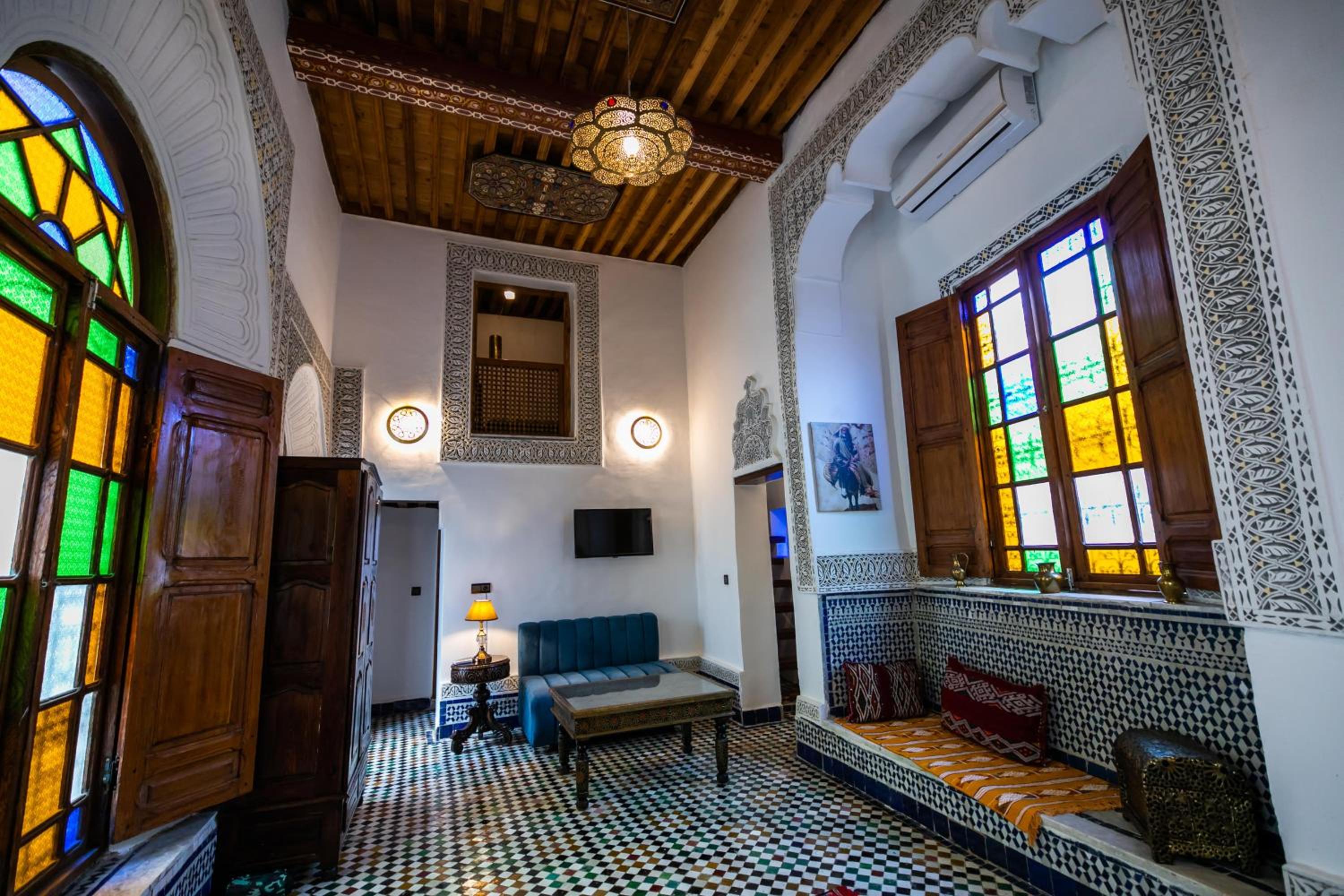 Moulay Ghazal Room - Photo 15