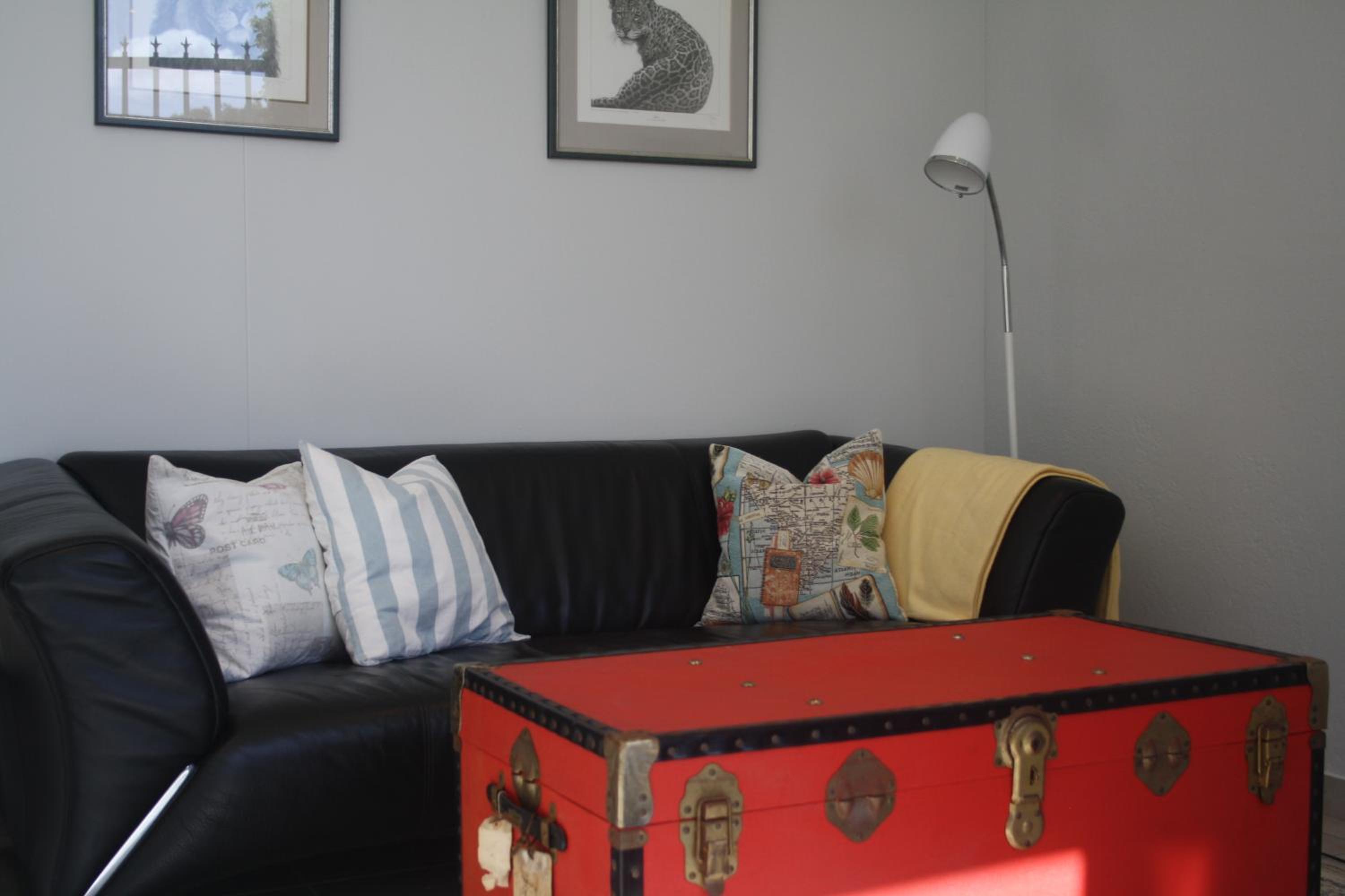 One-Bedroom Apartment - Photo 19