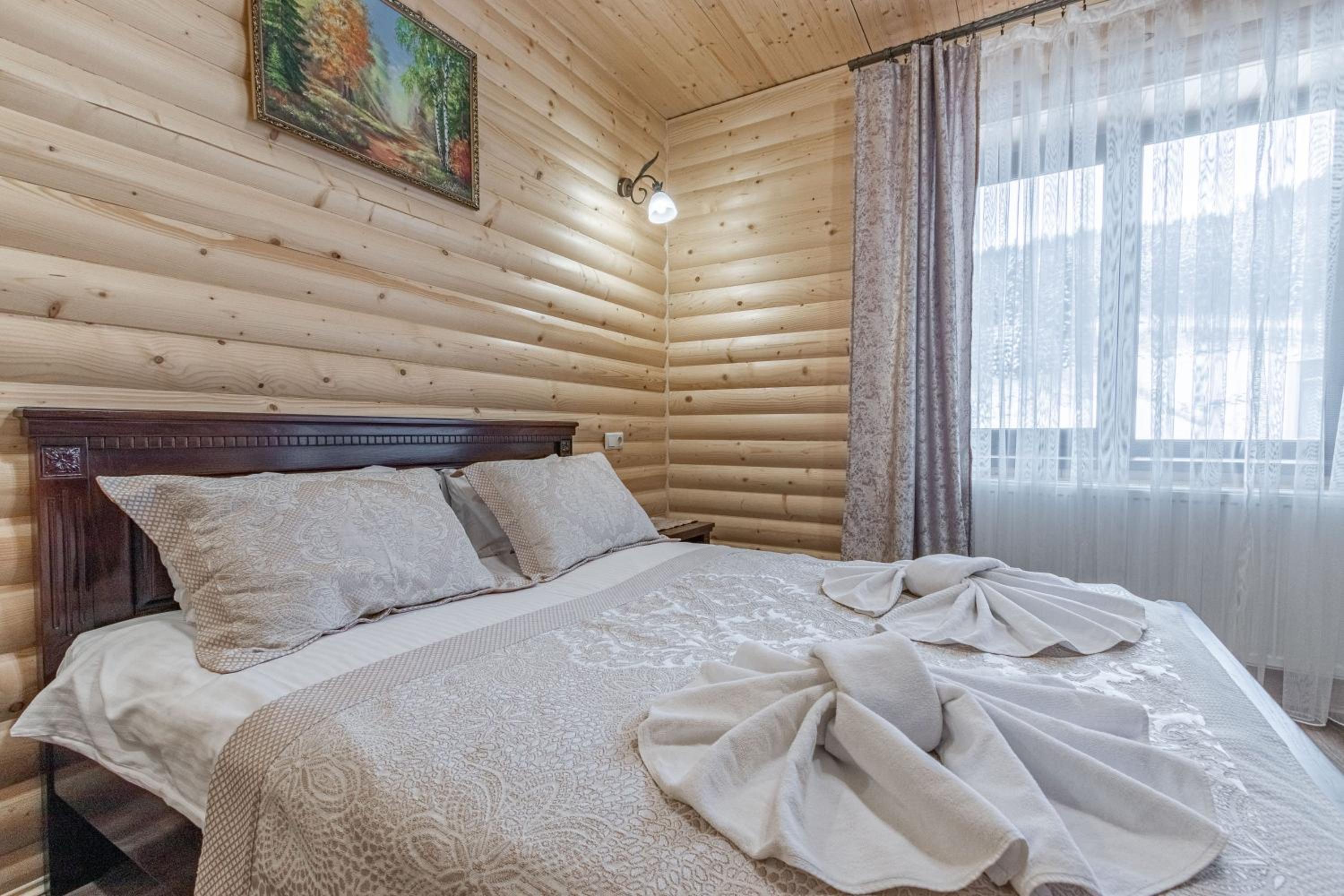 Large Double Room photo 3