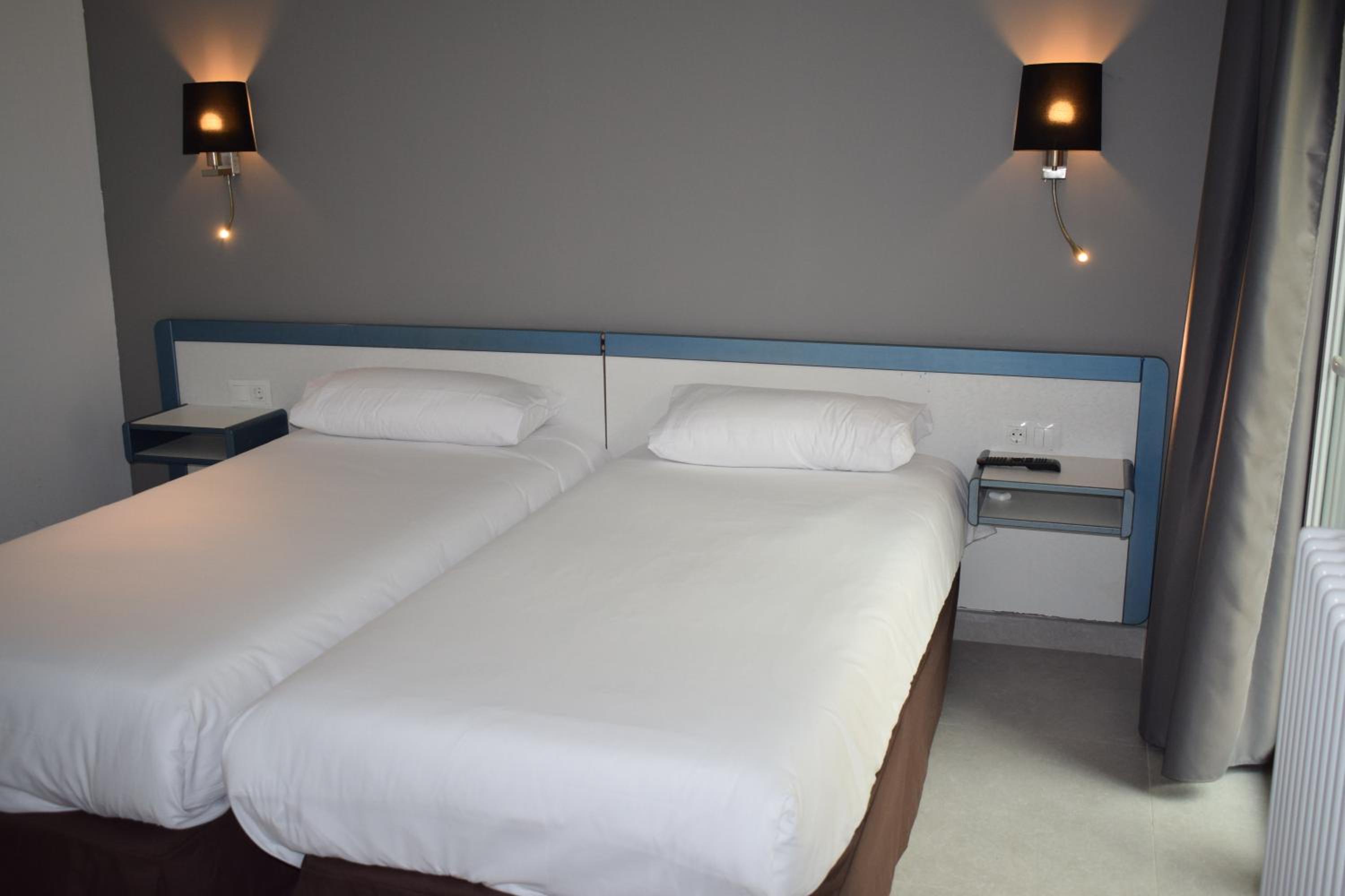 Superior Twin Room photo 1