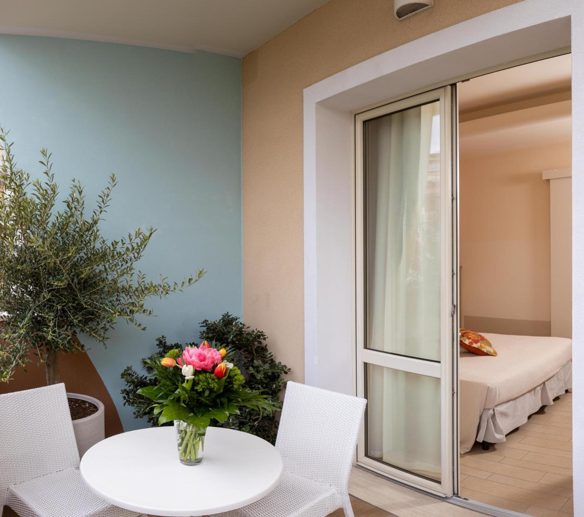 One-Bedroom Apartment (2 Adults)