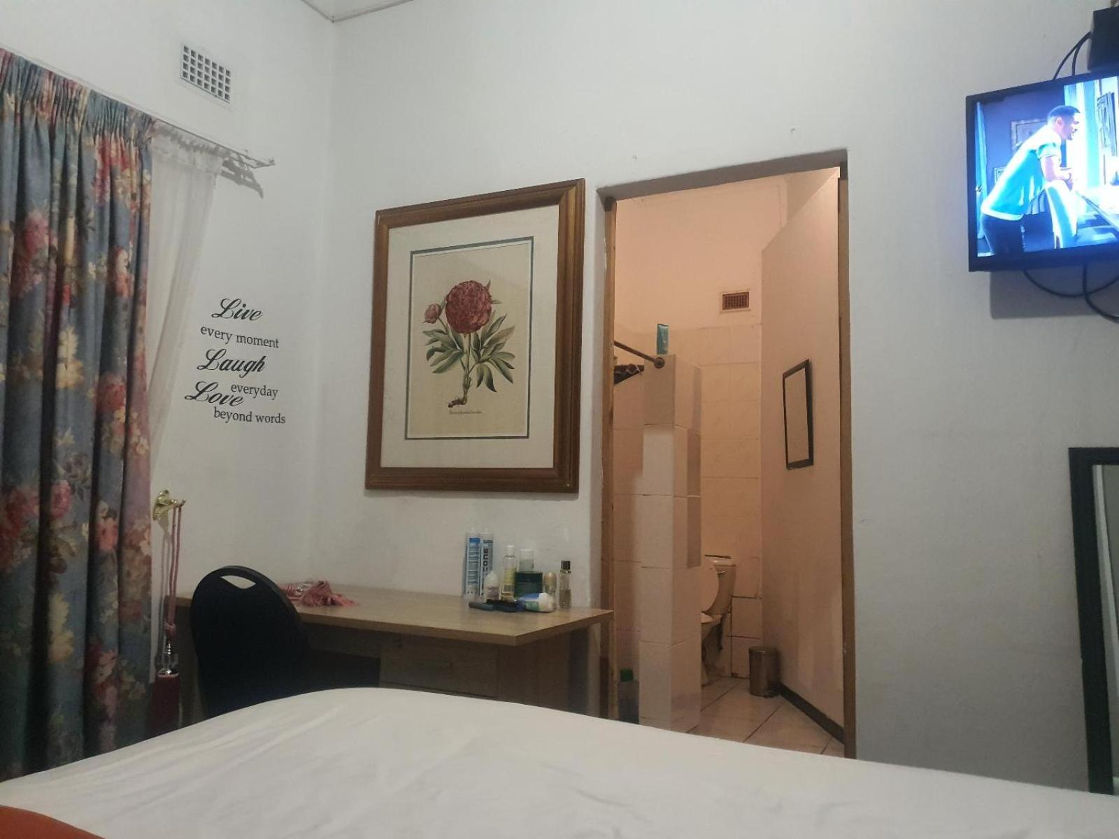 Luxury King Room photo 3
