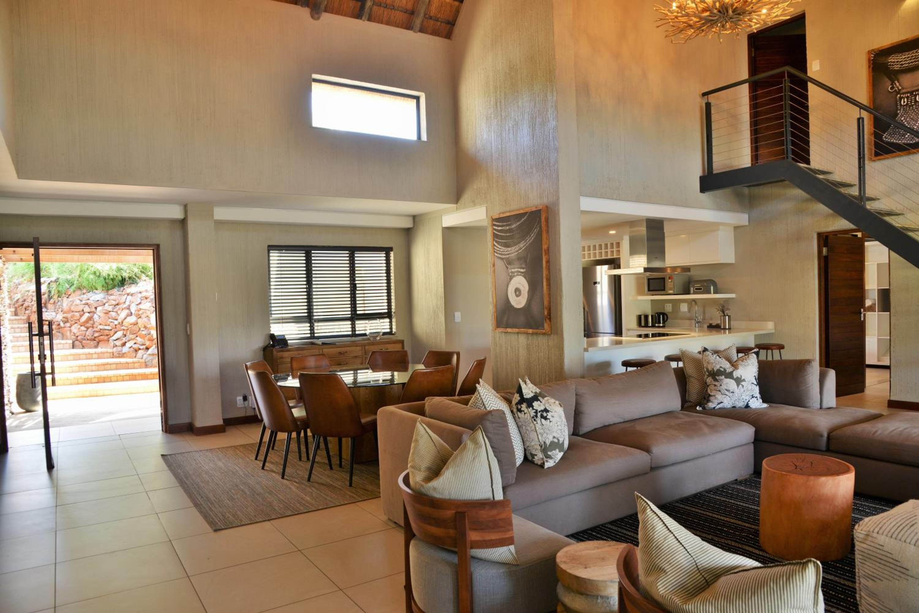 Luxury 3 Bedroom - Villa 3