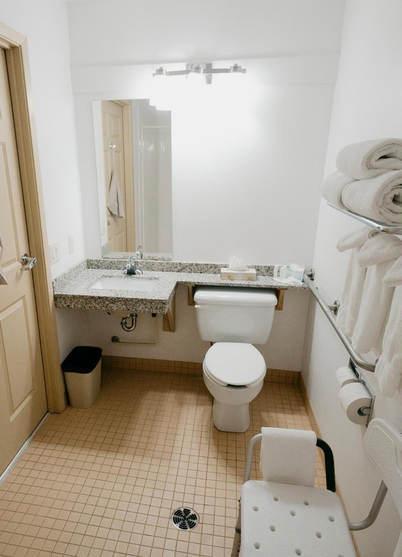Ramada Golden, Photo 4
