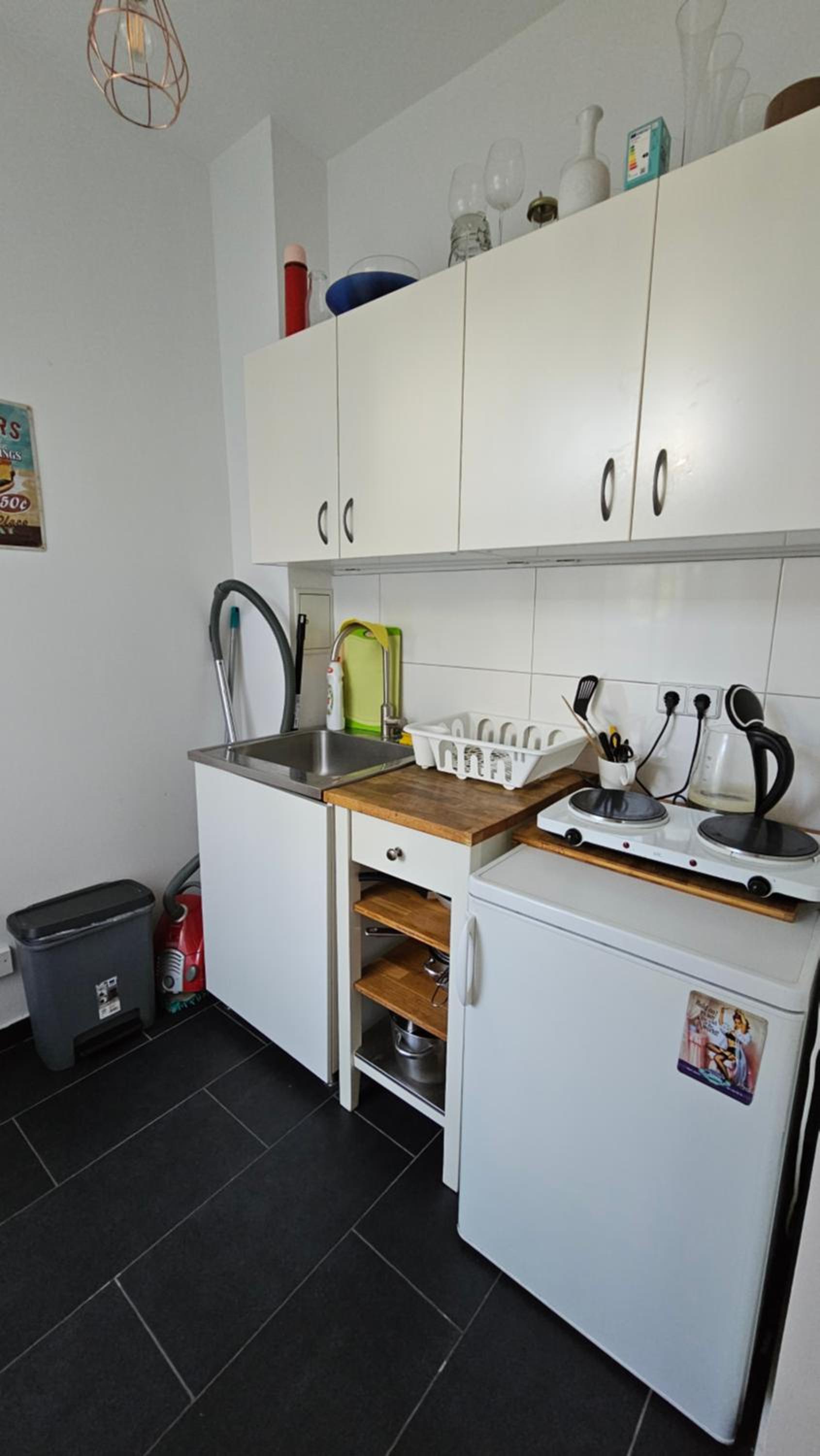 One-Bedroom Apartment photo 2