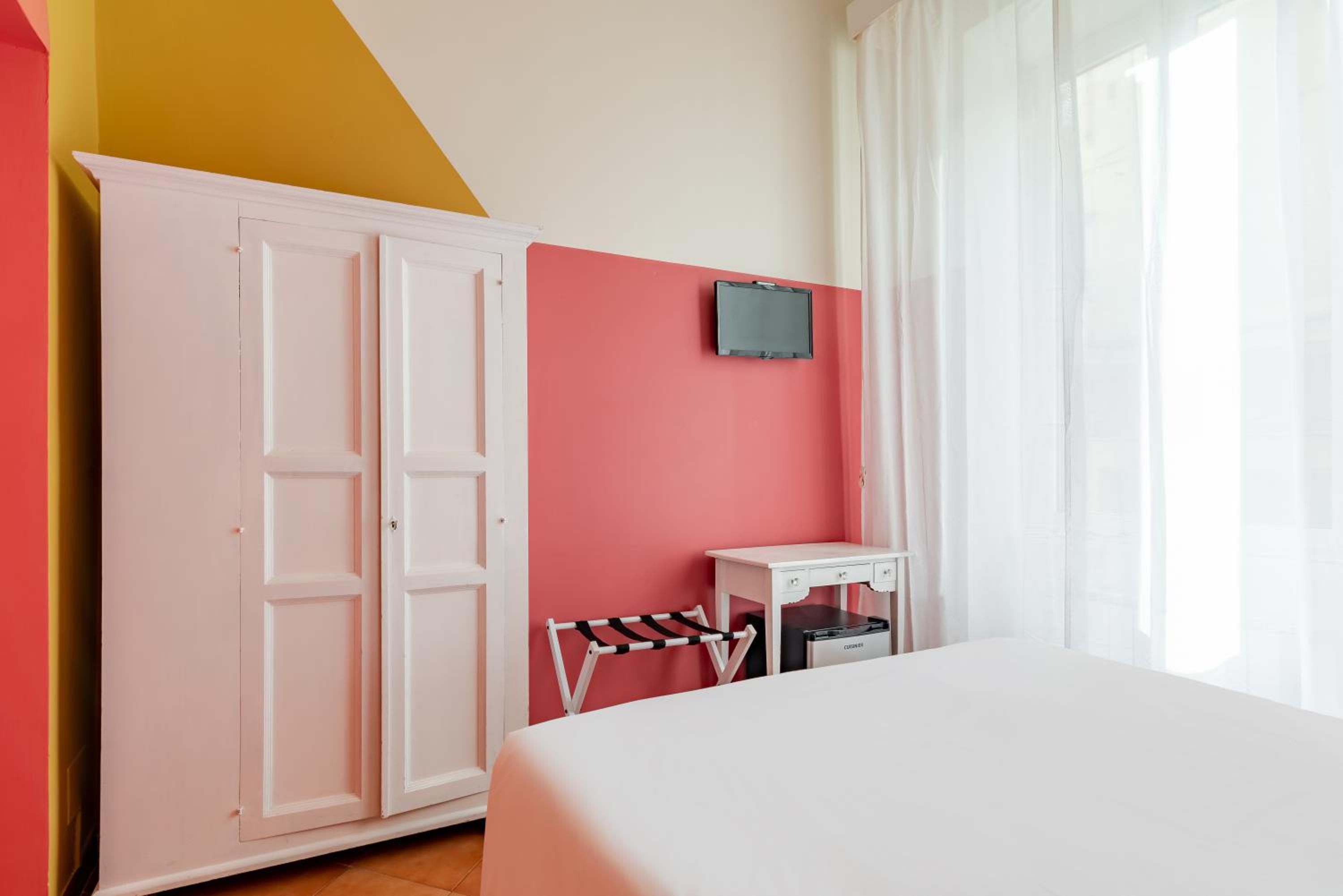 Double or Twin Room photo 3