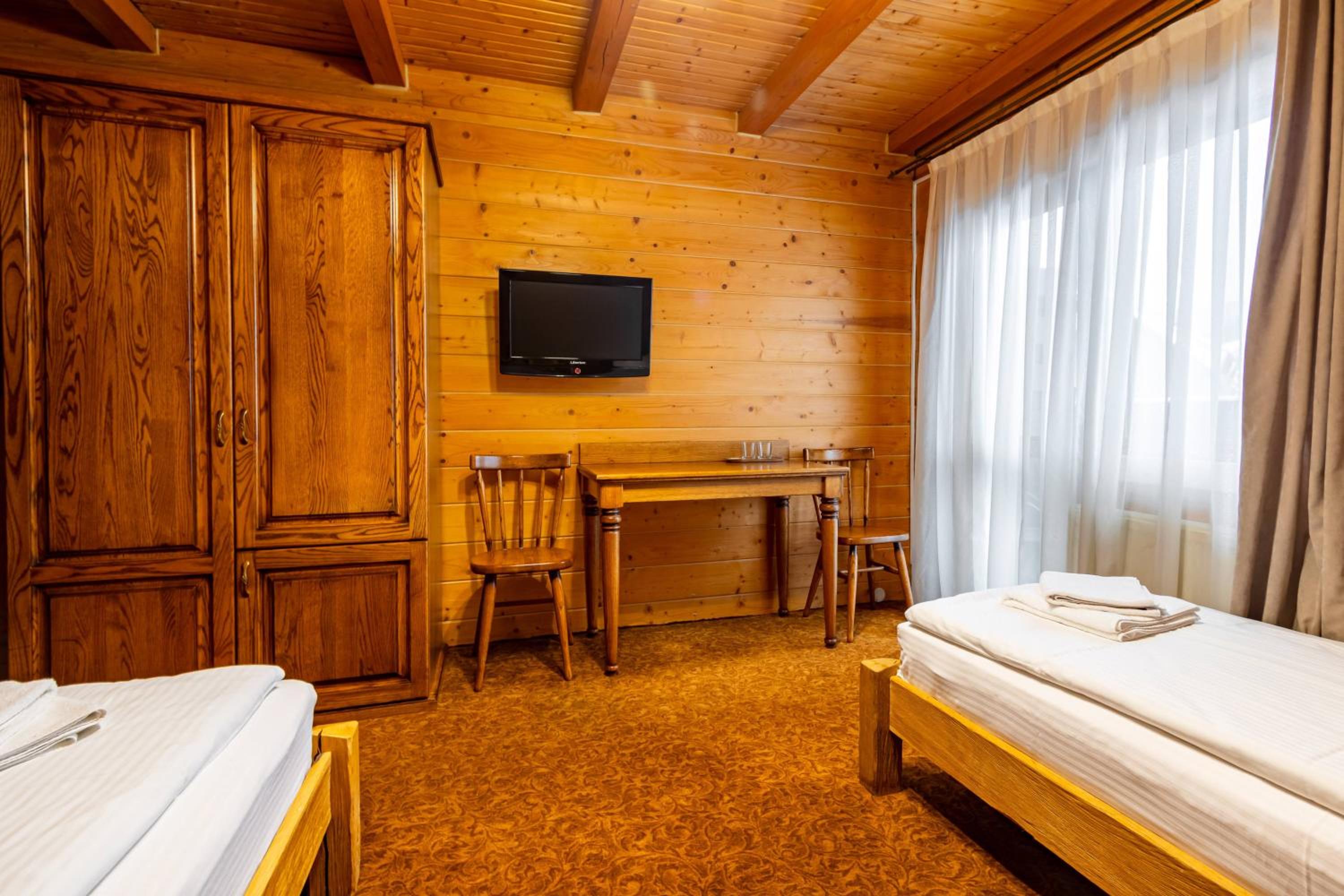 Twin Room with SPA access photo 2
